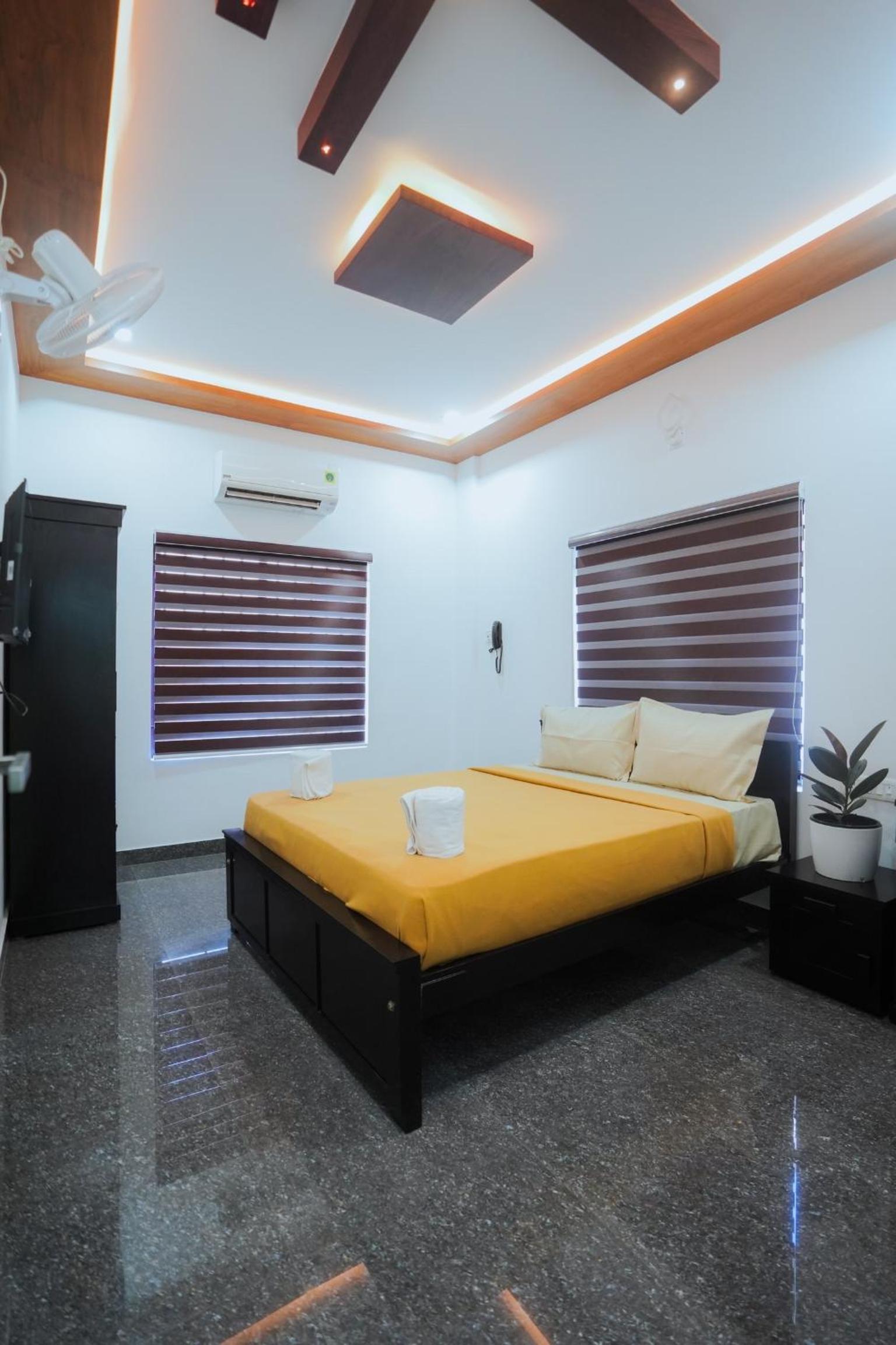 Standard Double Room - Photo 1