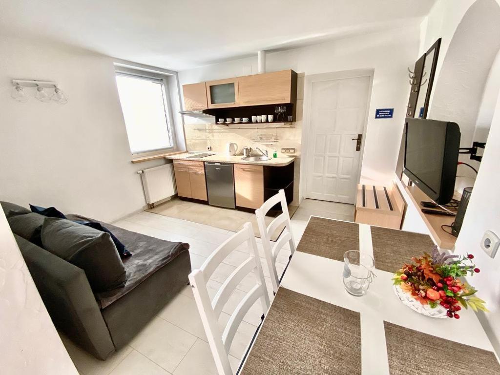 Apartment - Photo 5