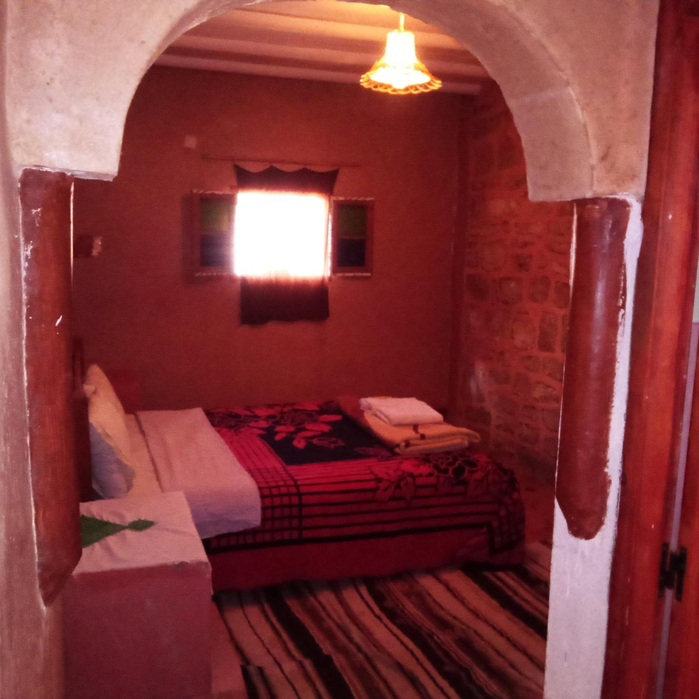 Double Room with Private Bathroom - Photo 1