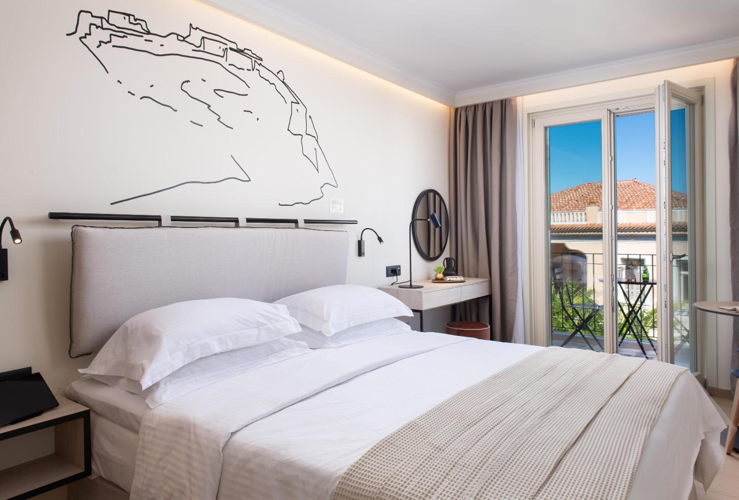 Deluxe Double or Twin Room - Photo 6