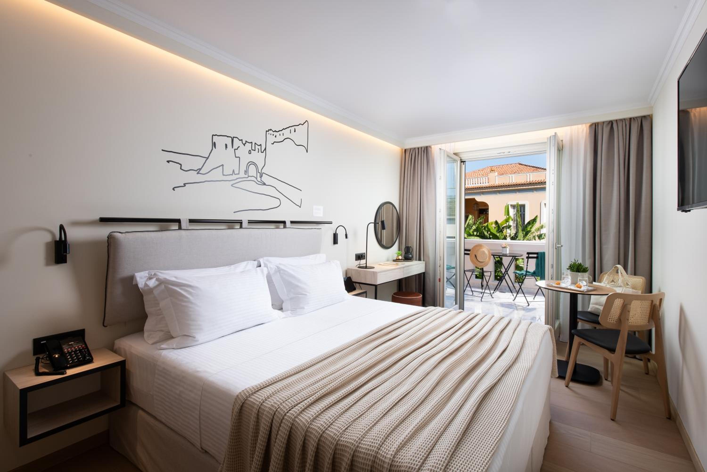 Deluxe Double or Twin Room - Photo 33