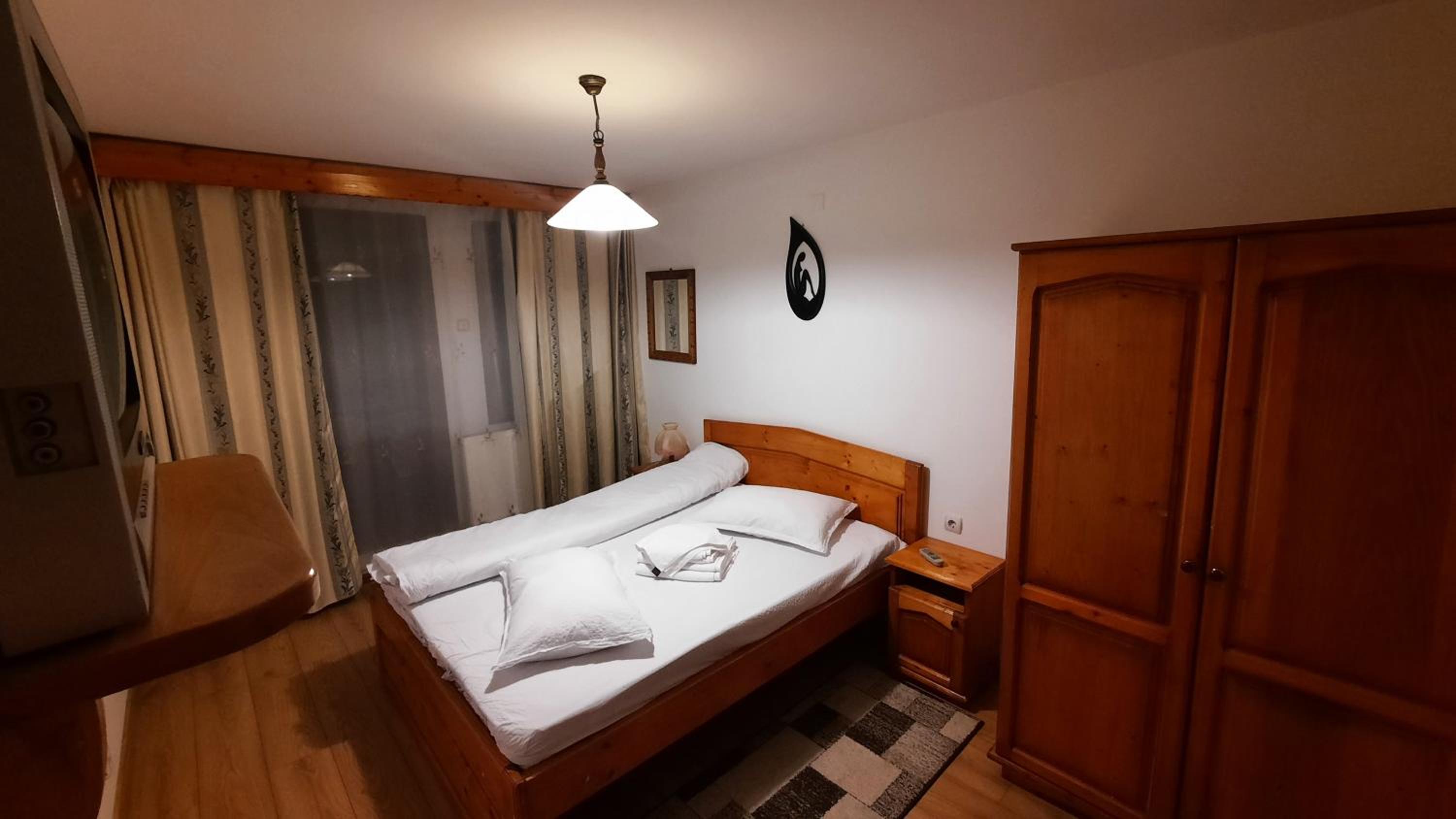 Two-Bedroom Apartment - Photo 9