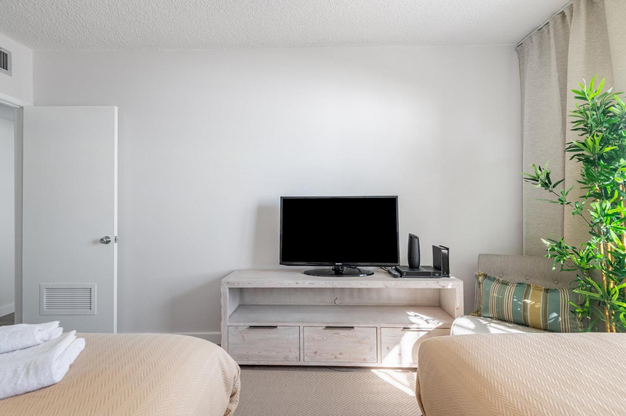 Two-Bedroom Apartment photo 1