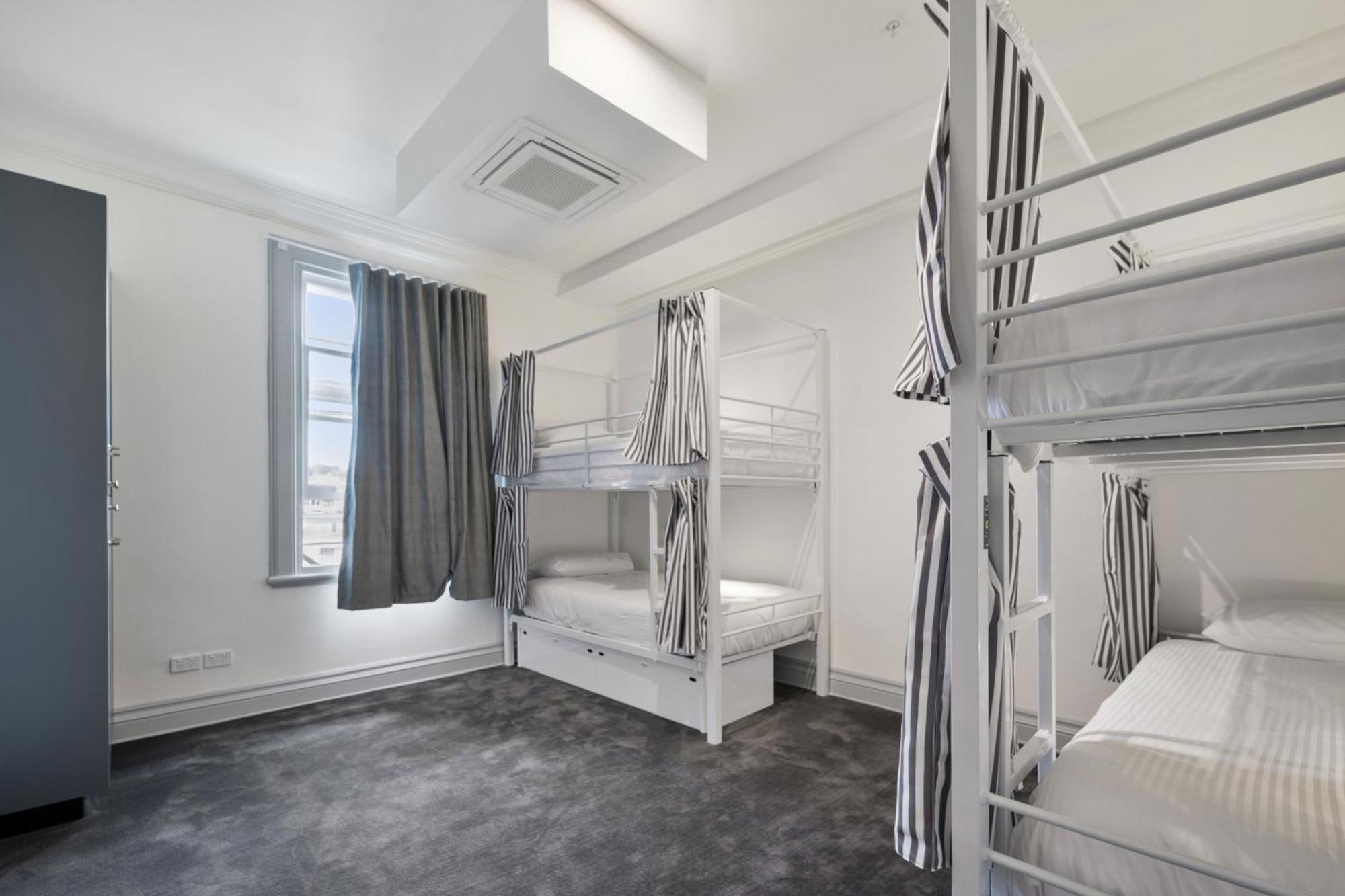 Bed in 4-Bed Female Dormitory Room photo 1