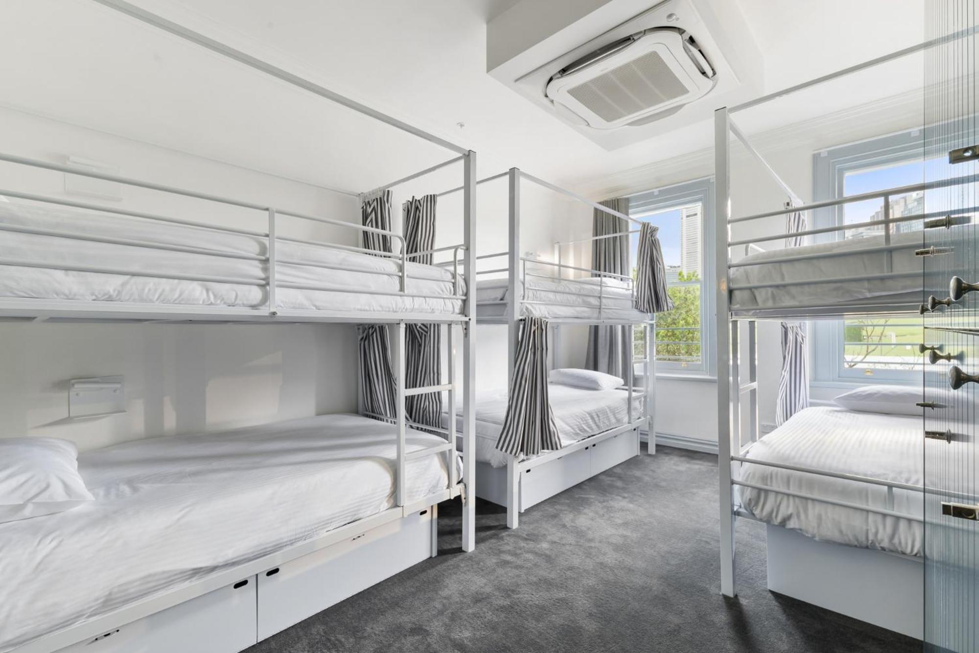 Bed in 6-Bed Female Dormitory Room photo 1