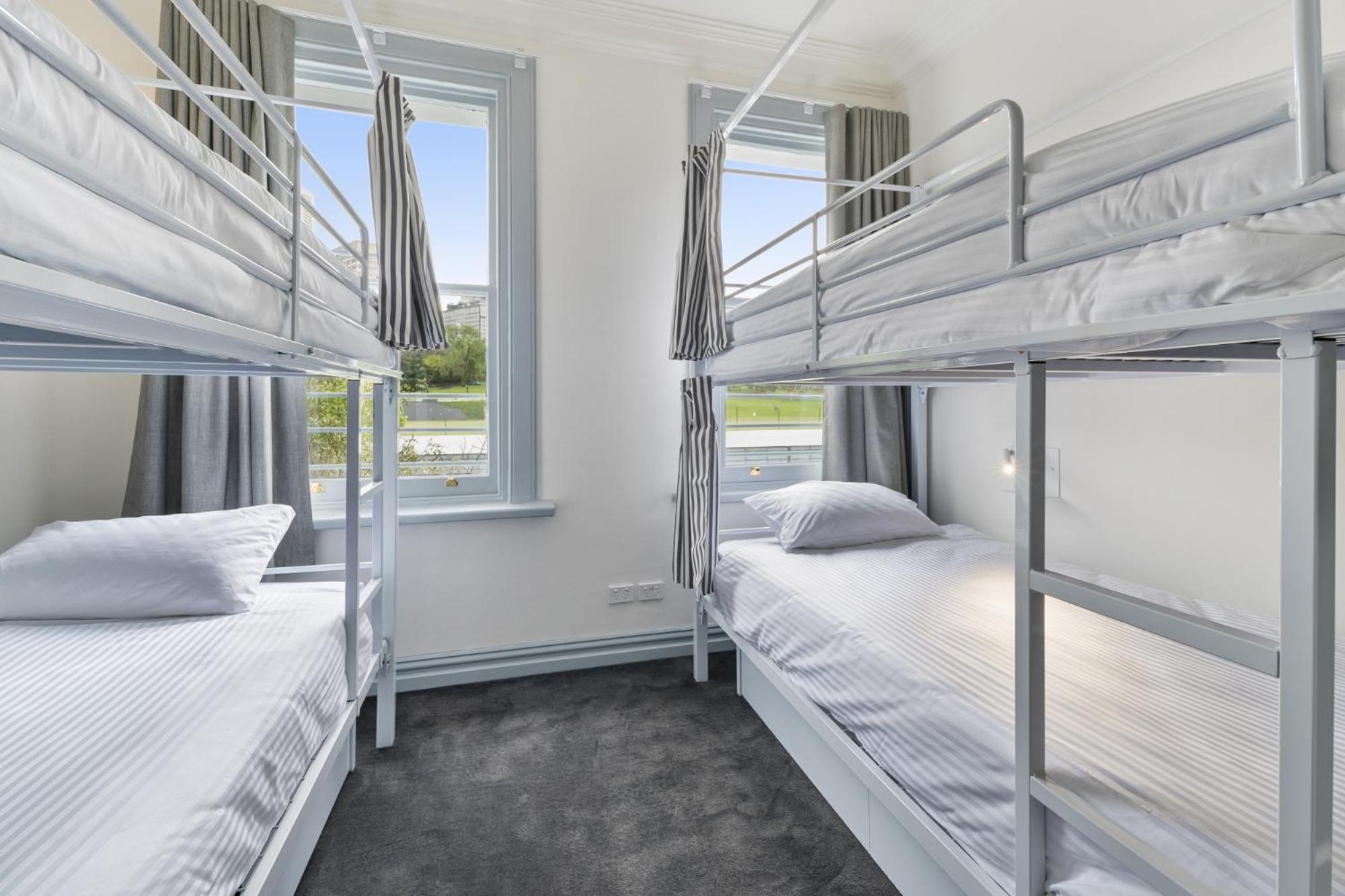 Bed in 6-Bed Female Dormitory Room photo 2