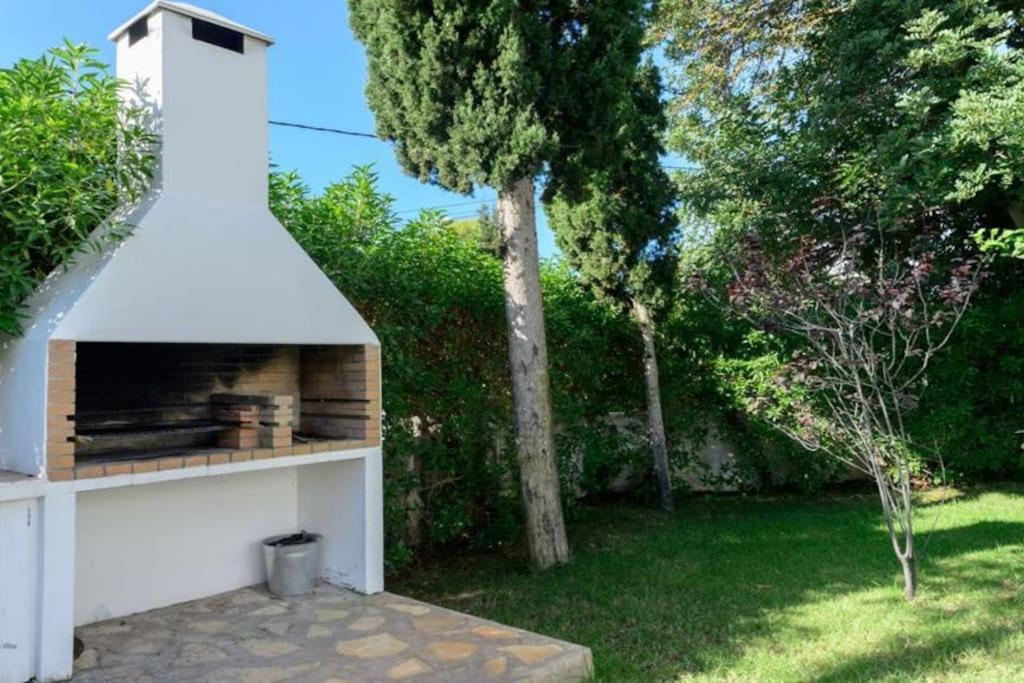 Three-Bedroom Villa photo 2