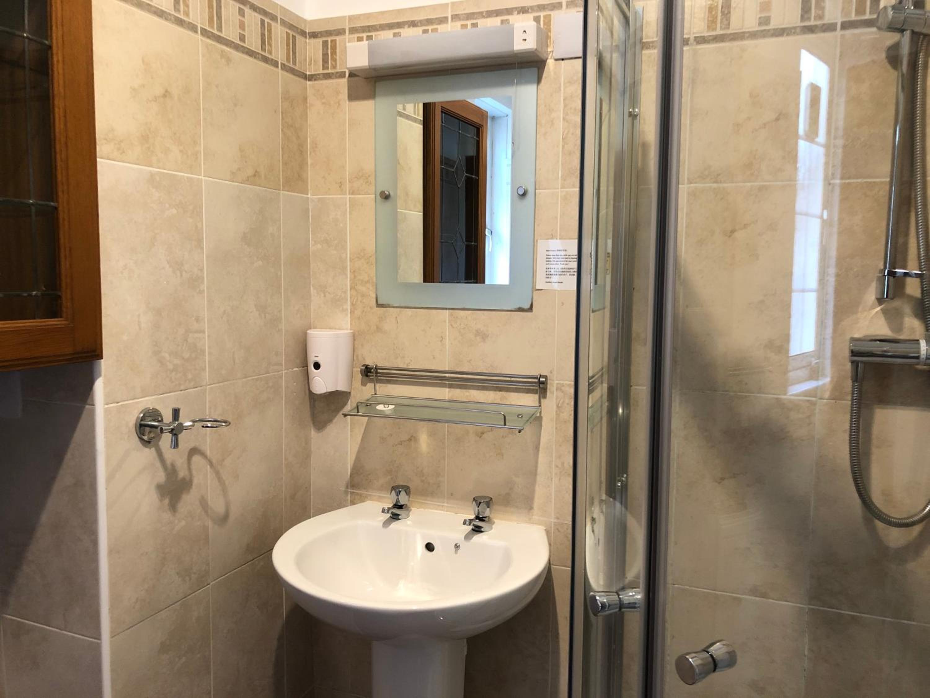 Single Room with Shower photo 3