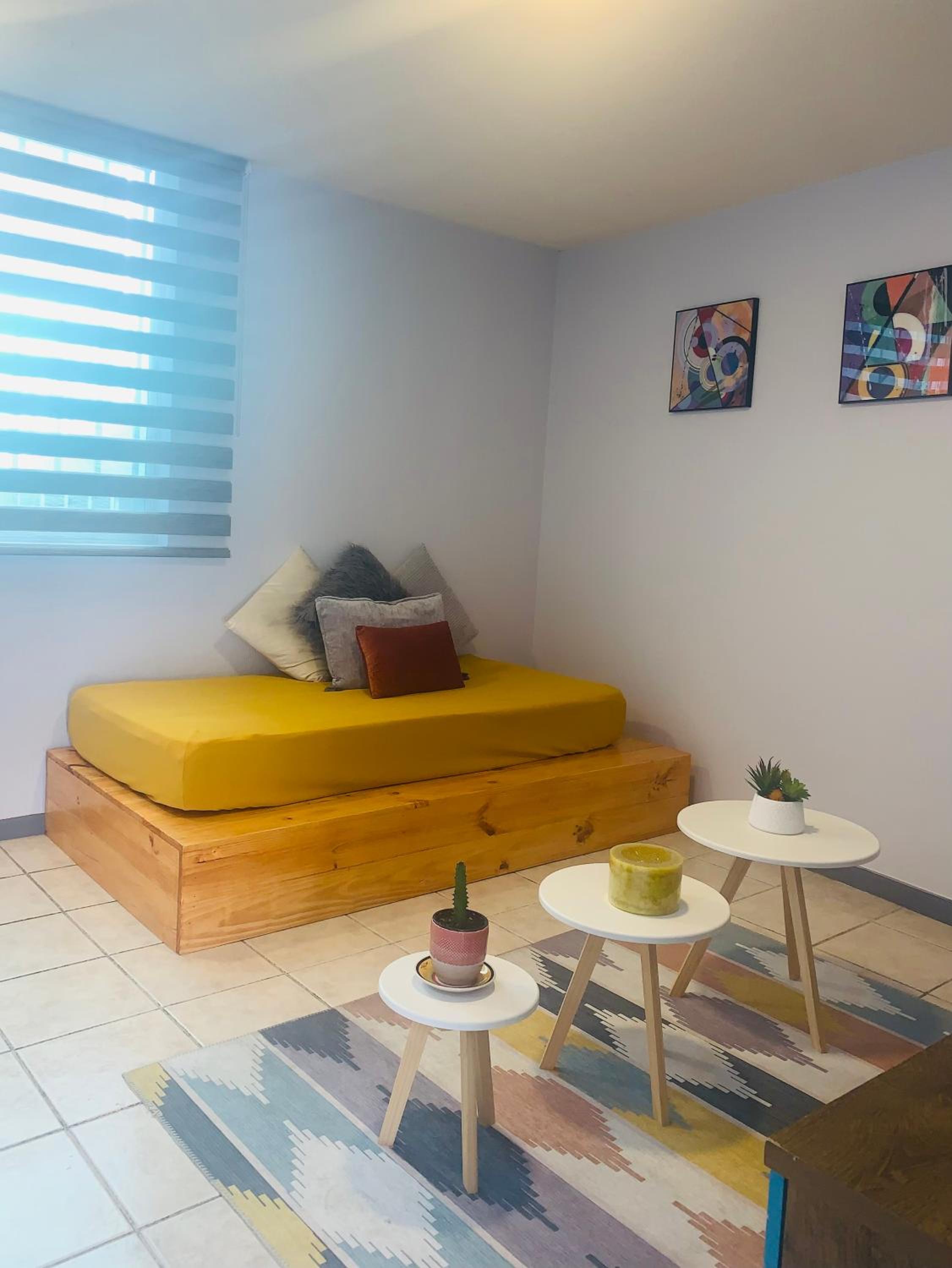 Apartment photo 2