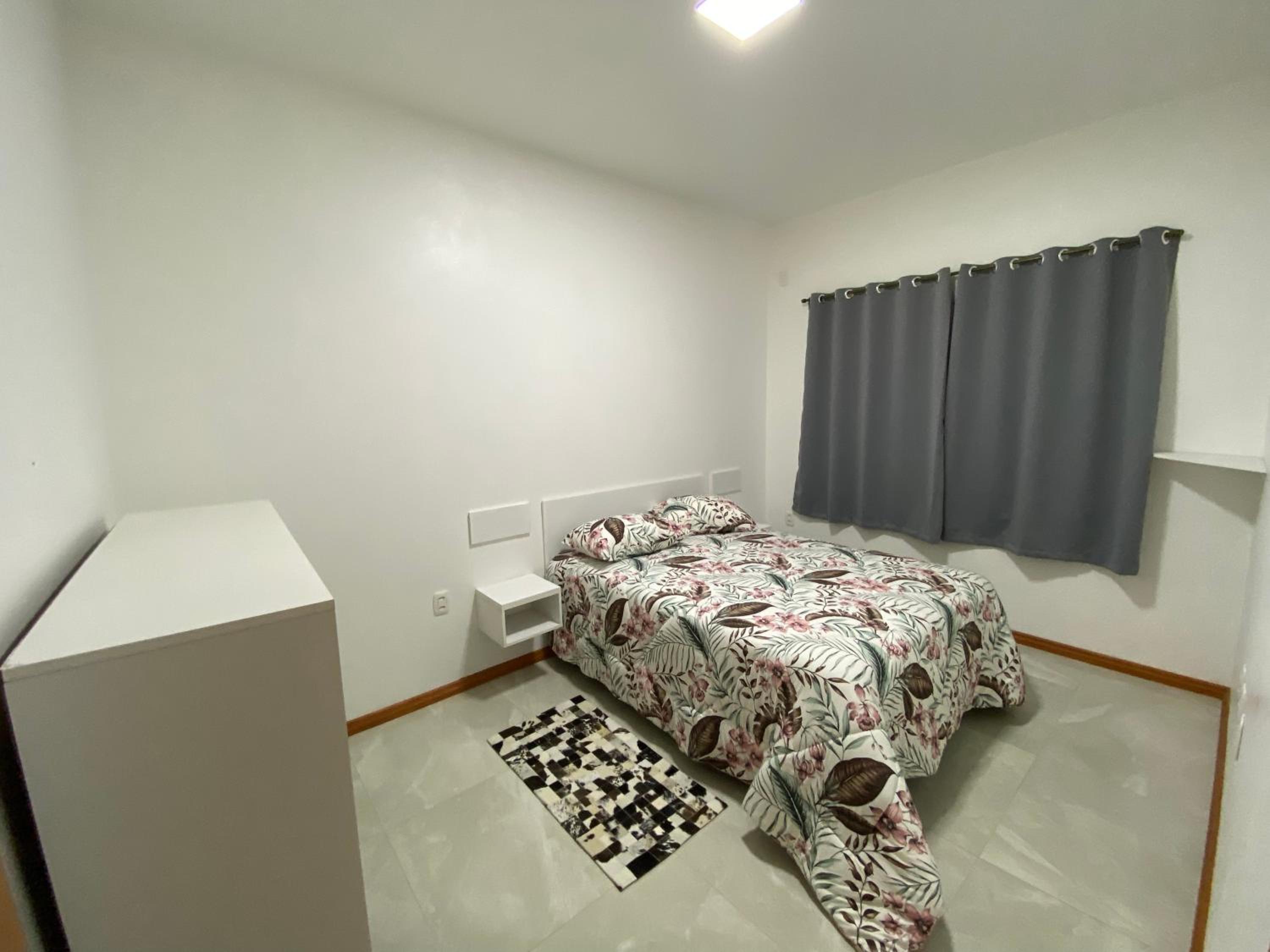 Two-Bedroom Apartment - Photo 18