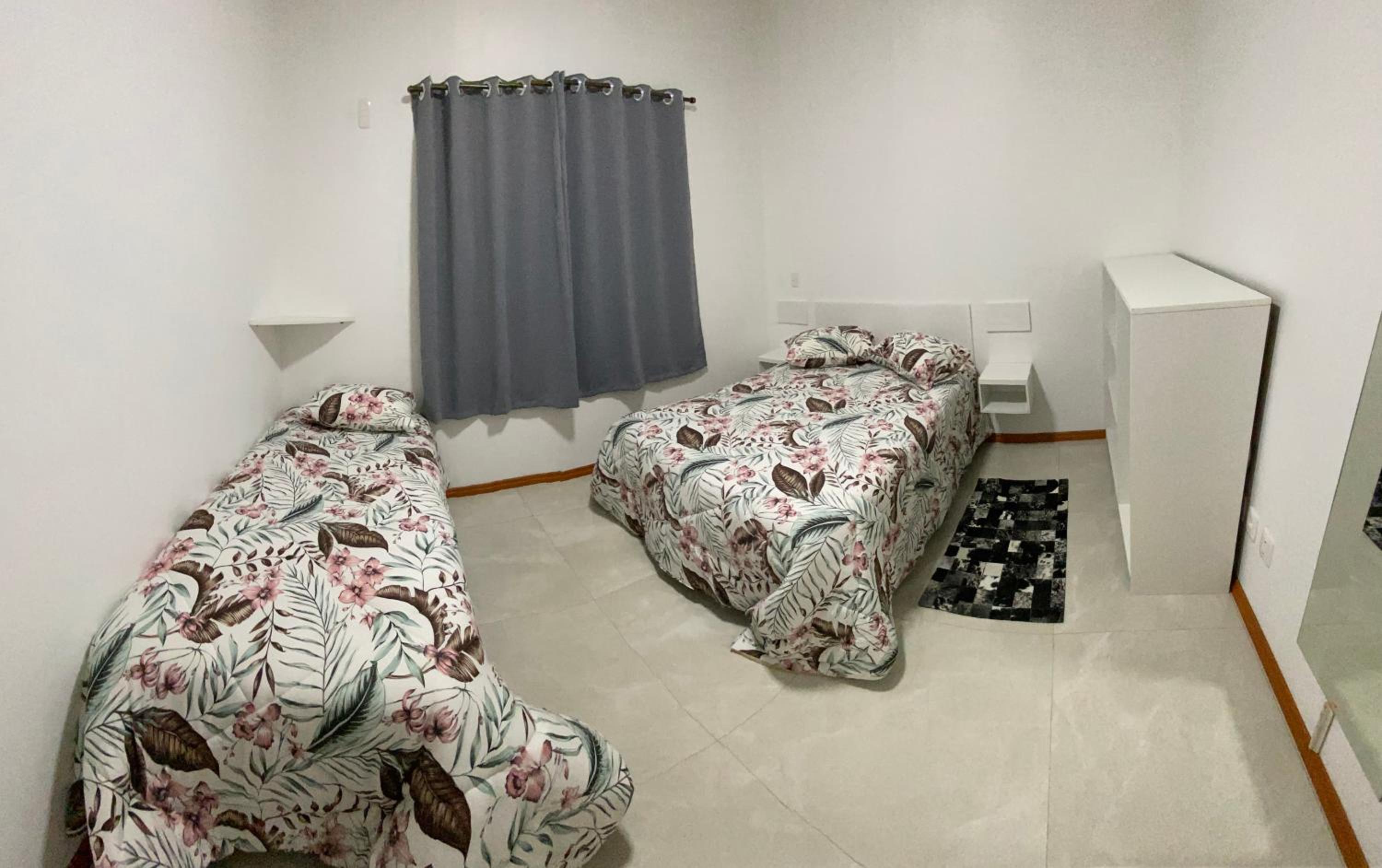Two-Bedroom Apartment - Photo 4