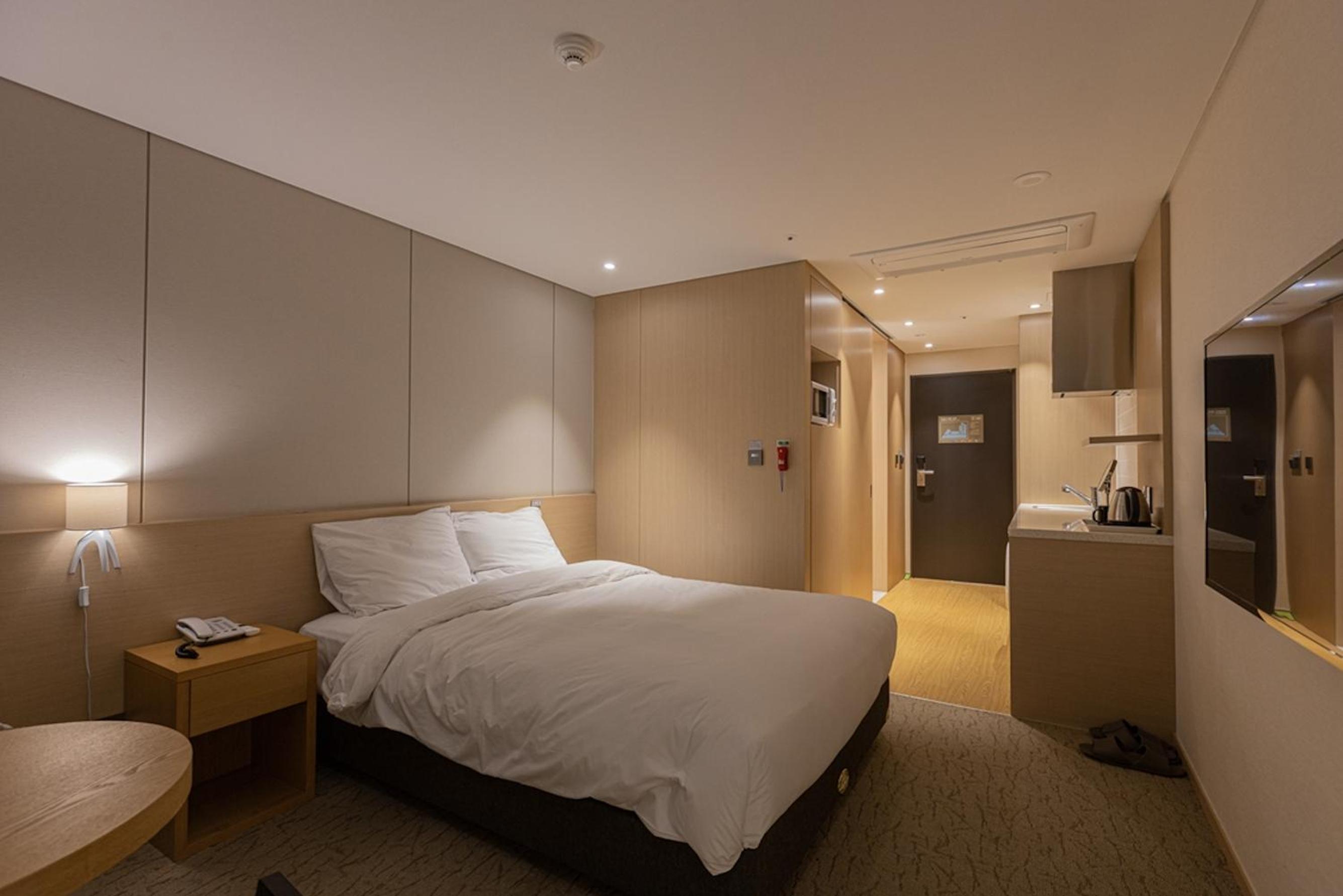 Superior Double Room - Photo 11