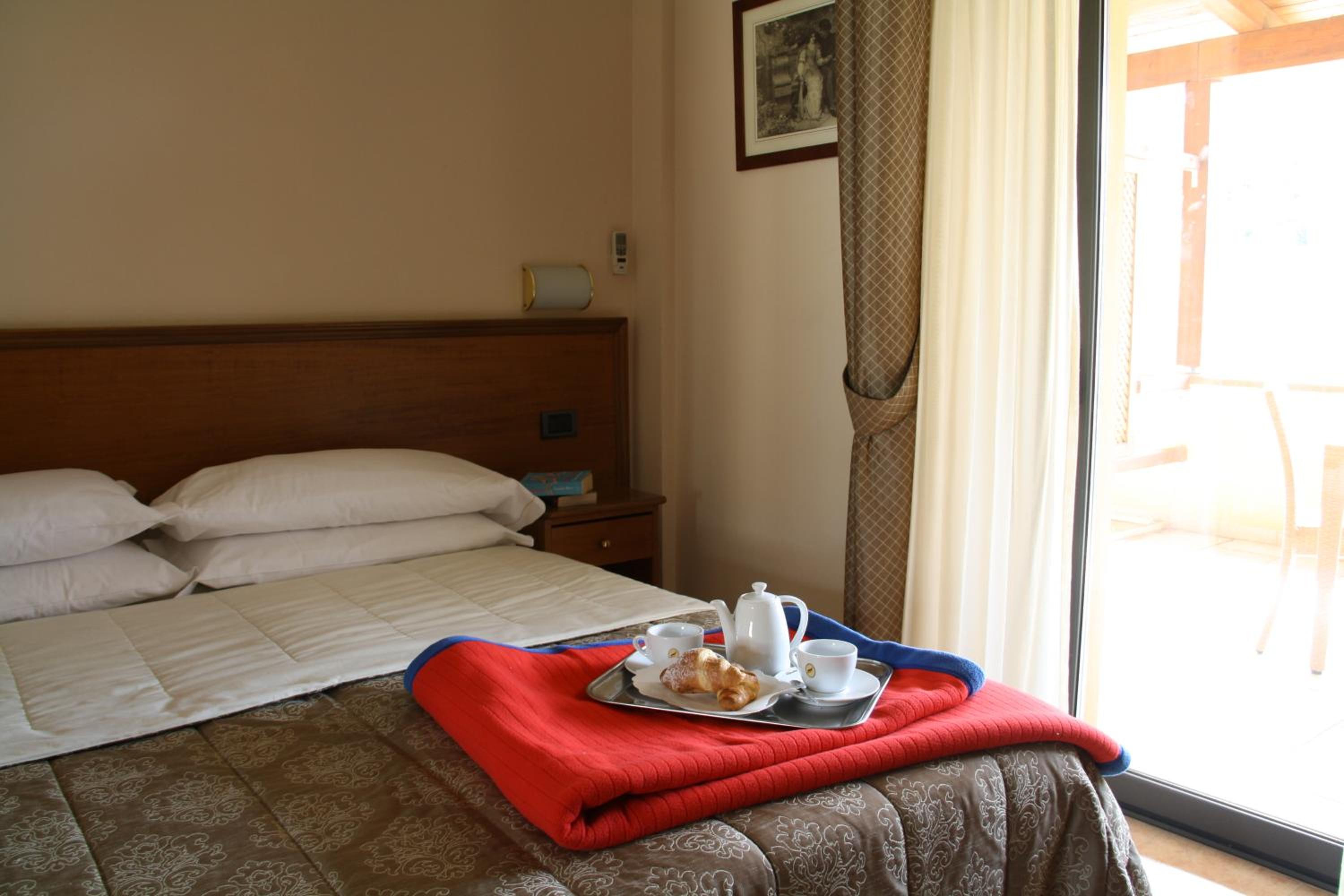 Comfort Double or Twin Room with Balcony - Photo 6