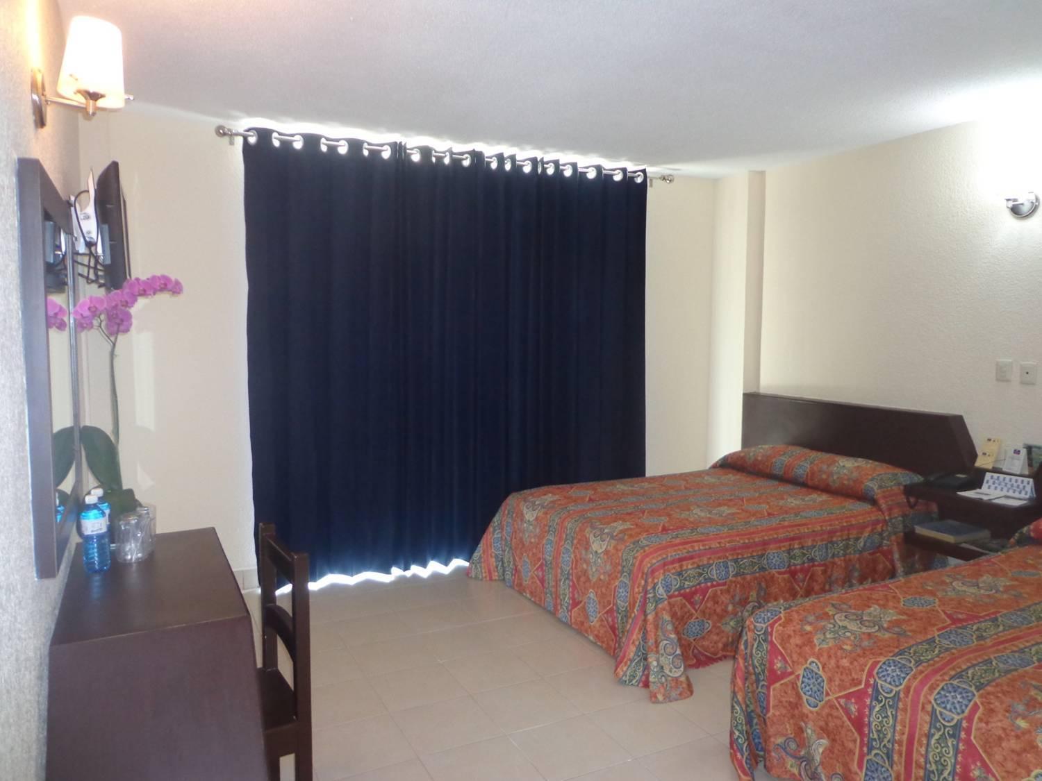 Double Room - Photo 10