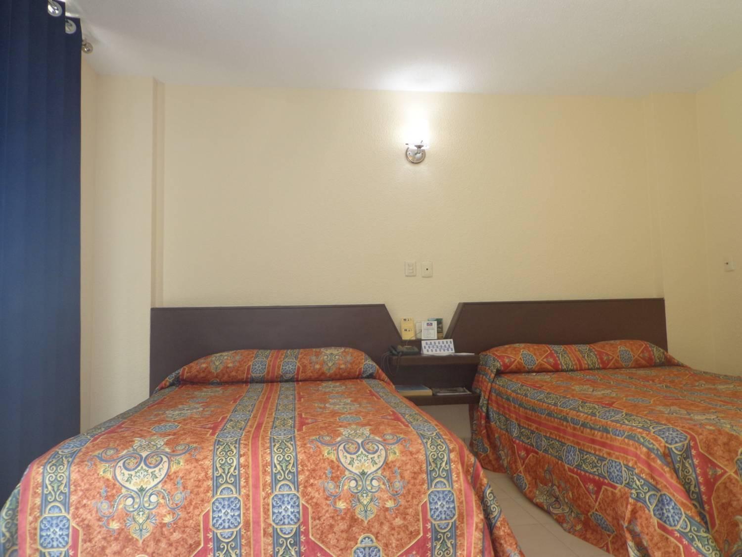 Double Room - Photo 7