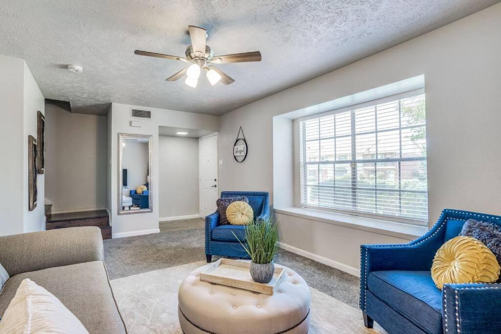 Three-Bedroom House photo 1