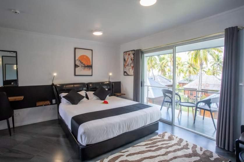 Deluxe Garden View Room