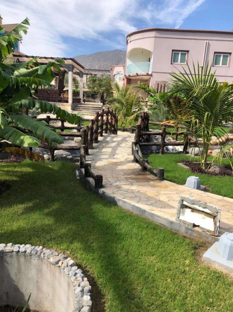 Deluxe Double Room with Balcony photo 2