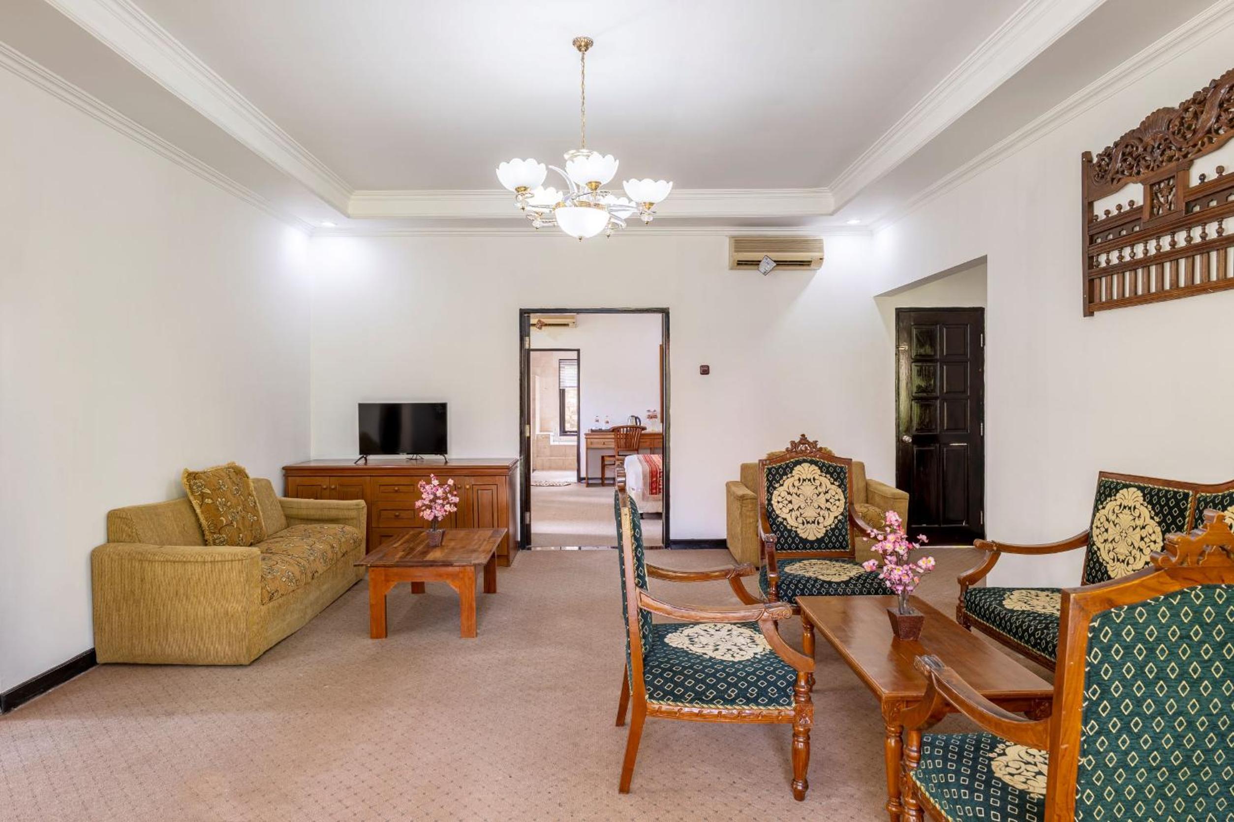 Two-Bedroom Suite photo 1