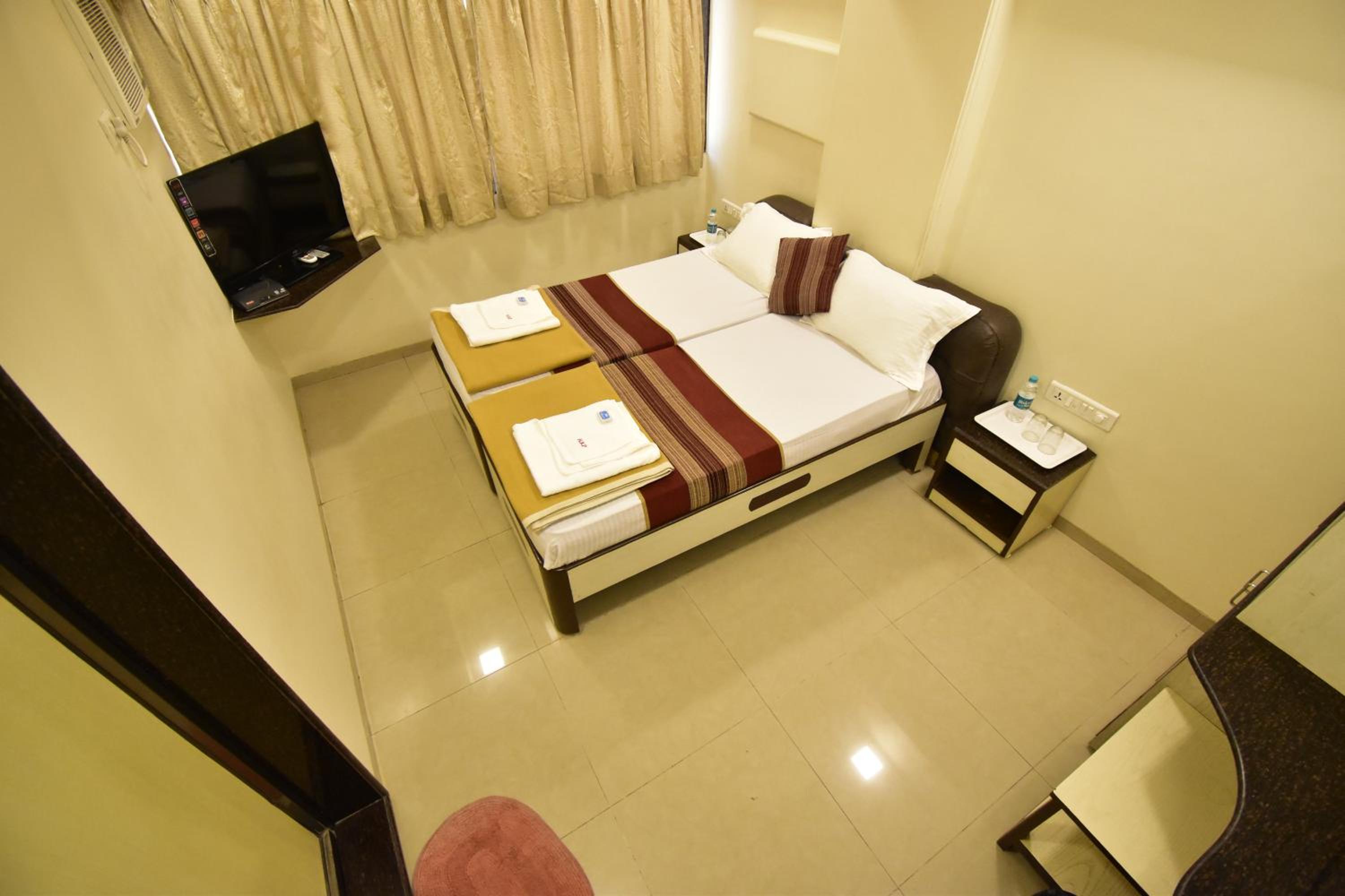 Budget Double or Twin Room - Photo 1