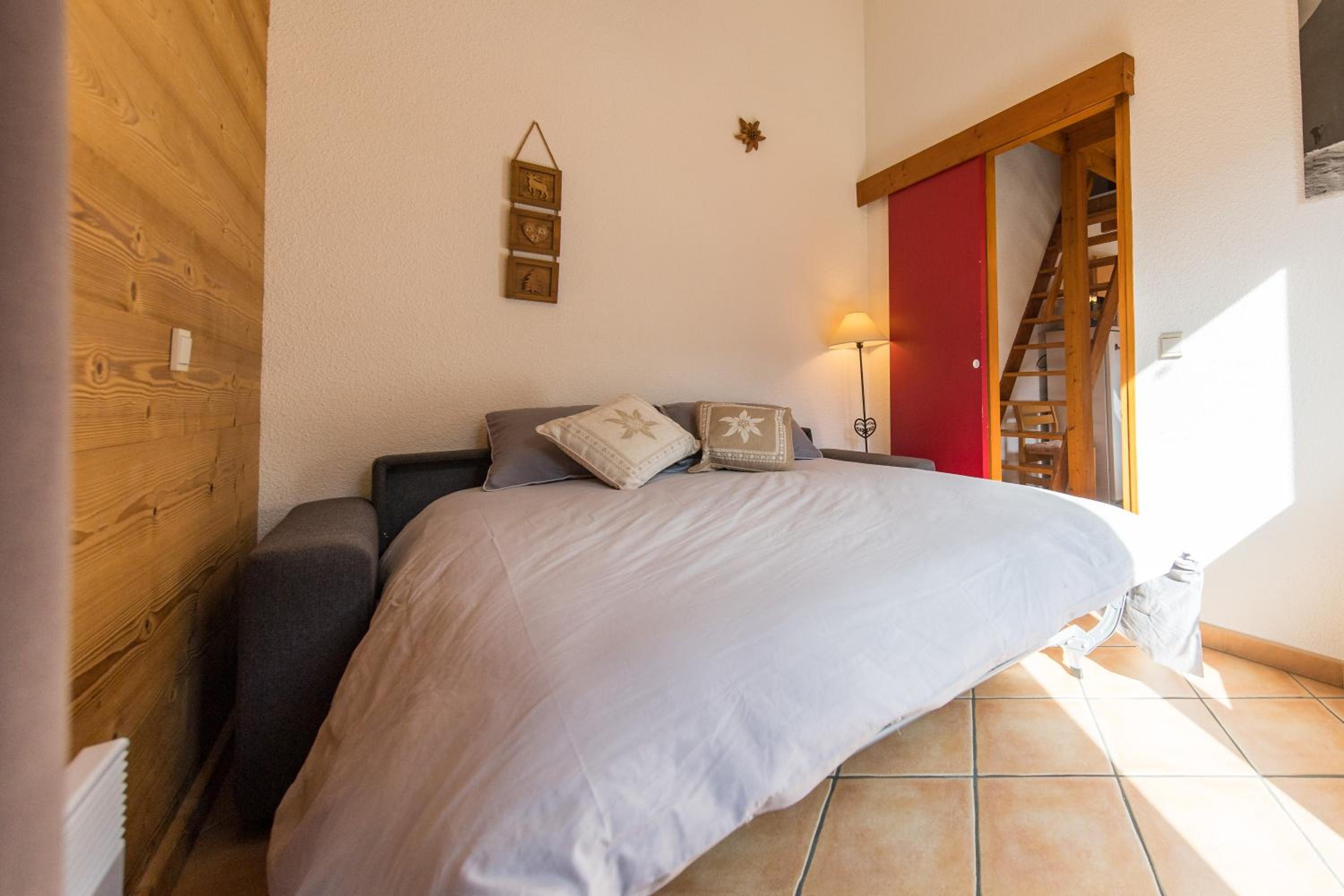 Duplex Apartment - Photo 4