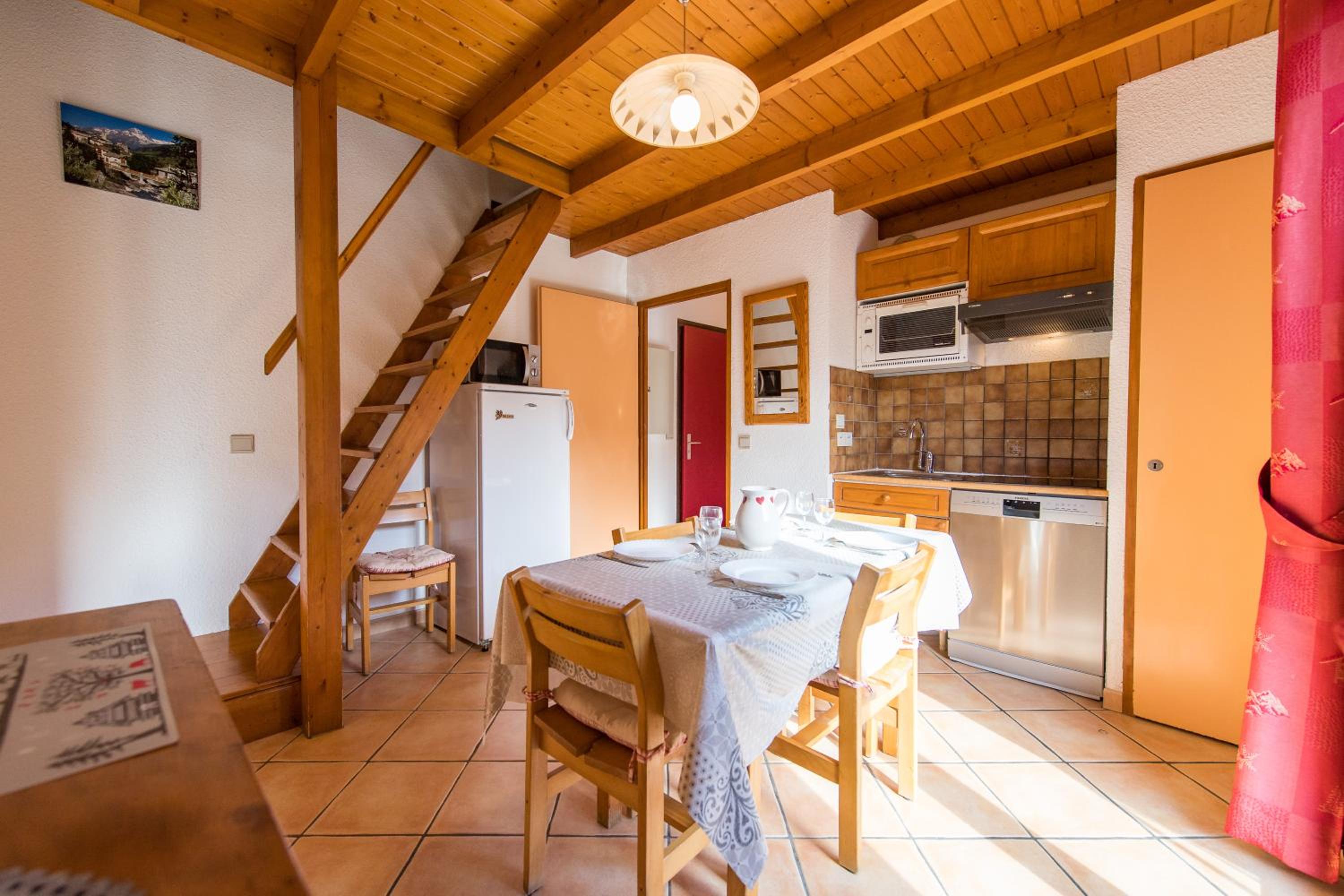 Duplex Apartment - Photo 22