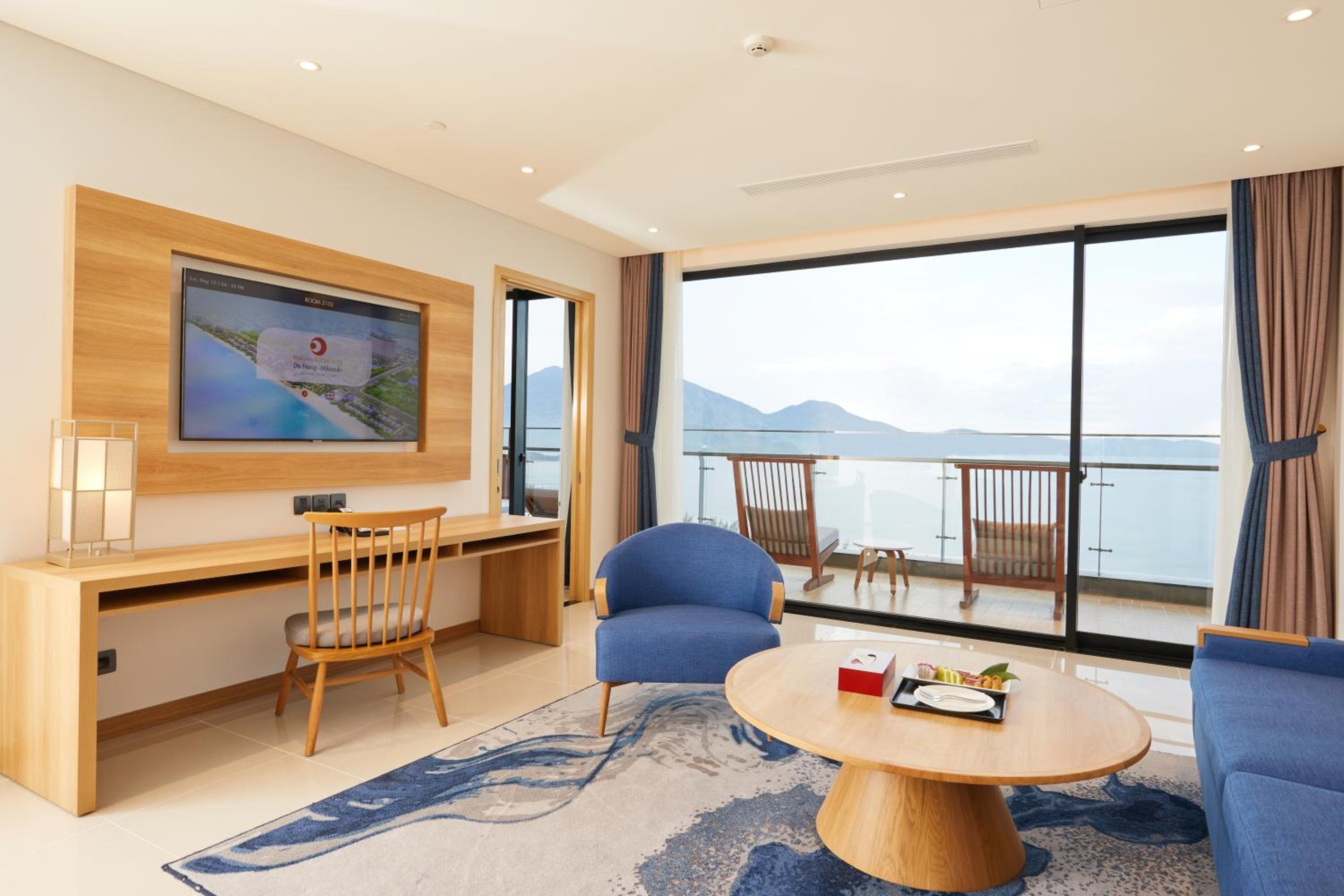 Special Offer - Senior Suite Panoramic Ocean View with Lounge Priviliges