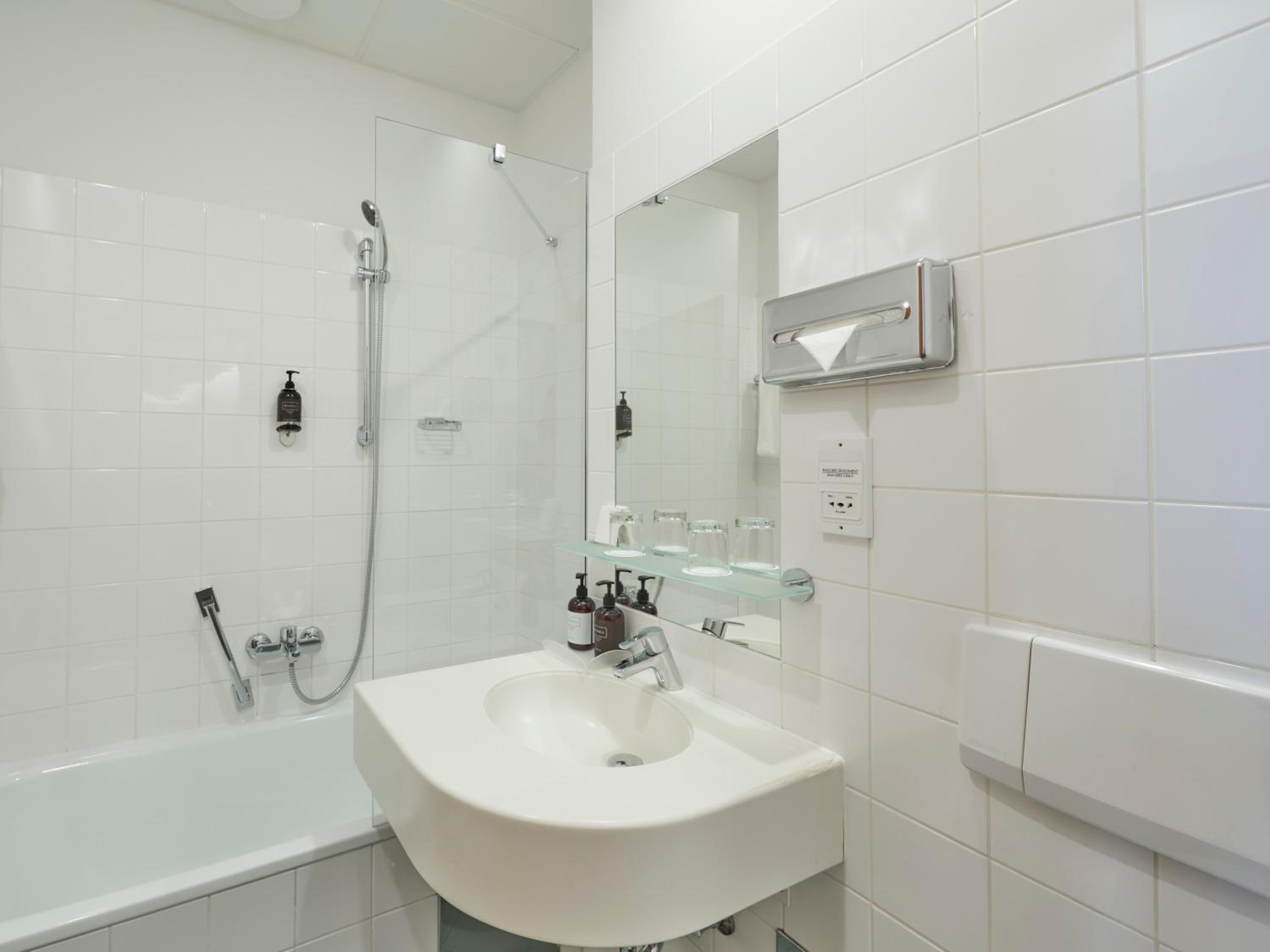 Available room