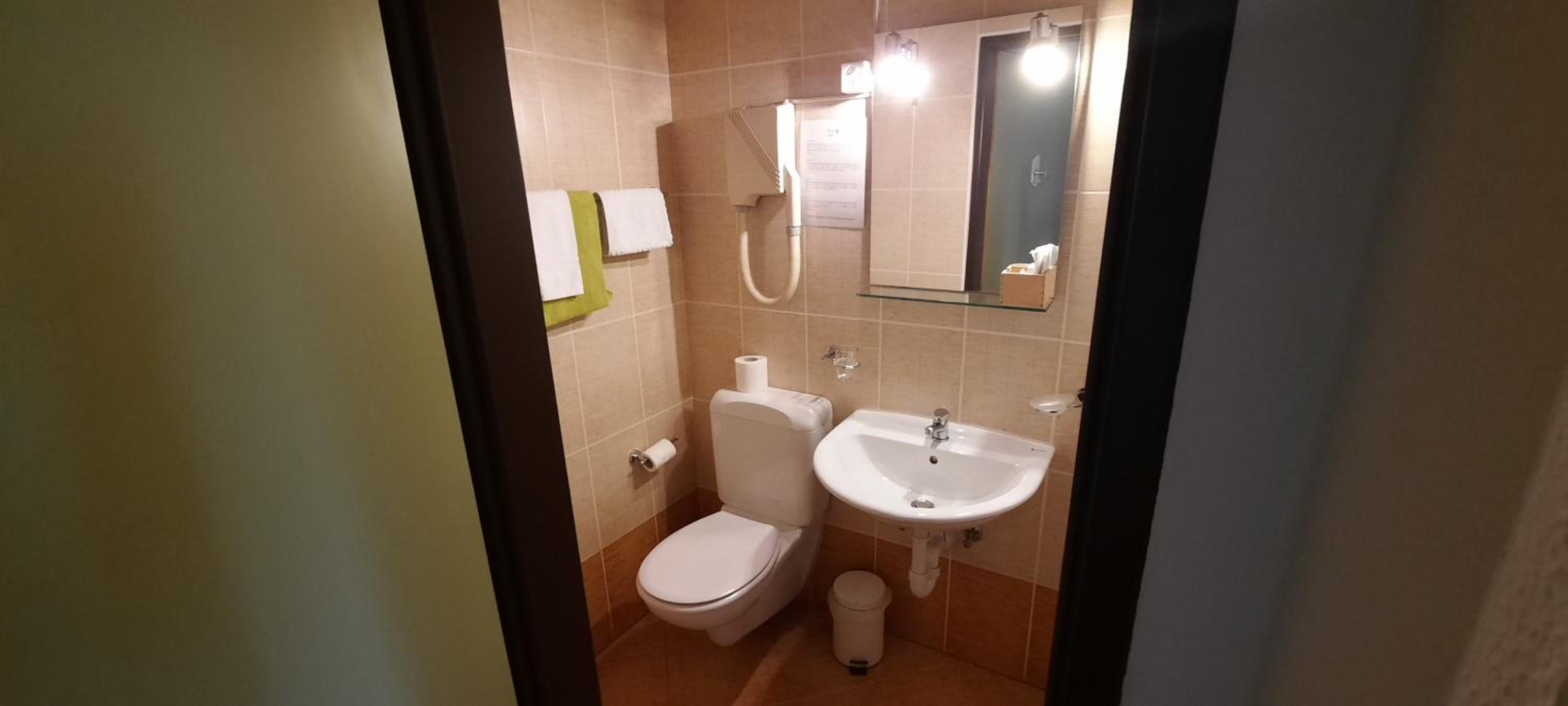 Superior Double Room - Photo 17