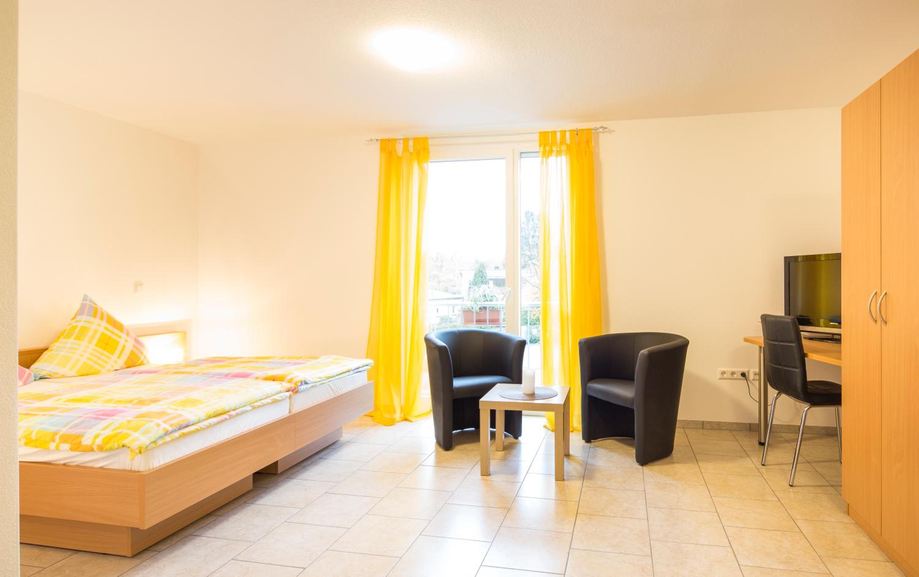 Double Room With Private Bathroom photo 3