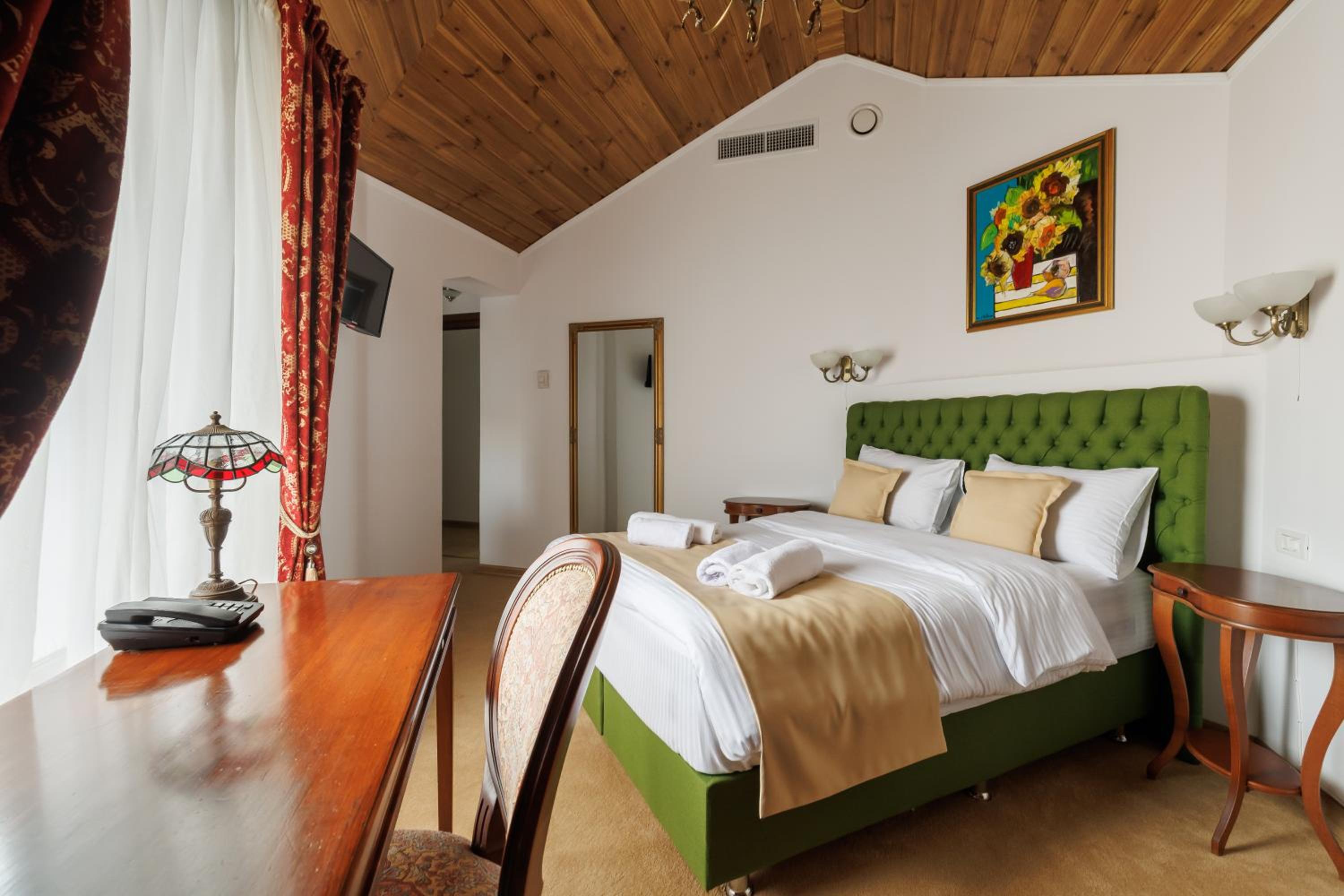 Small Double Room