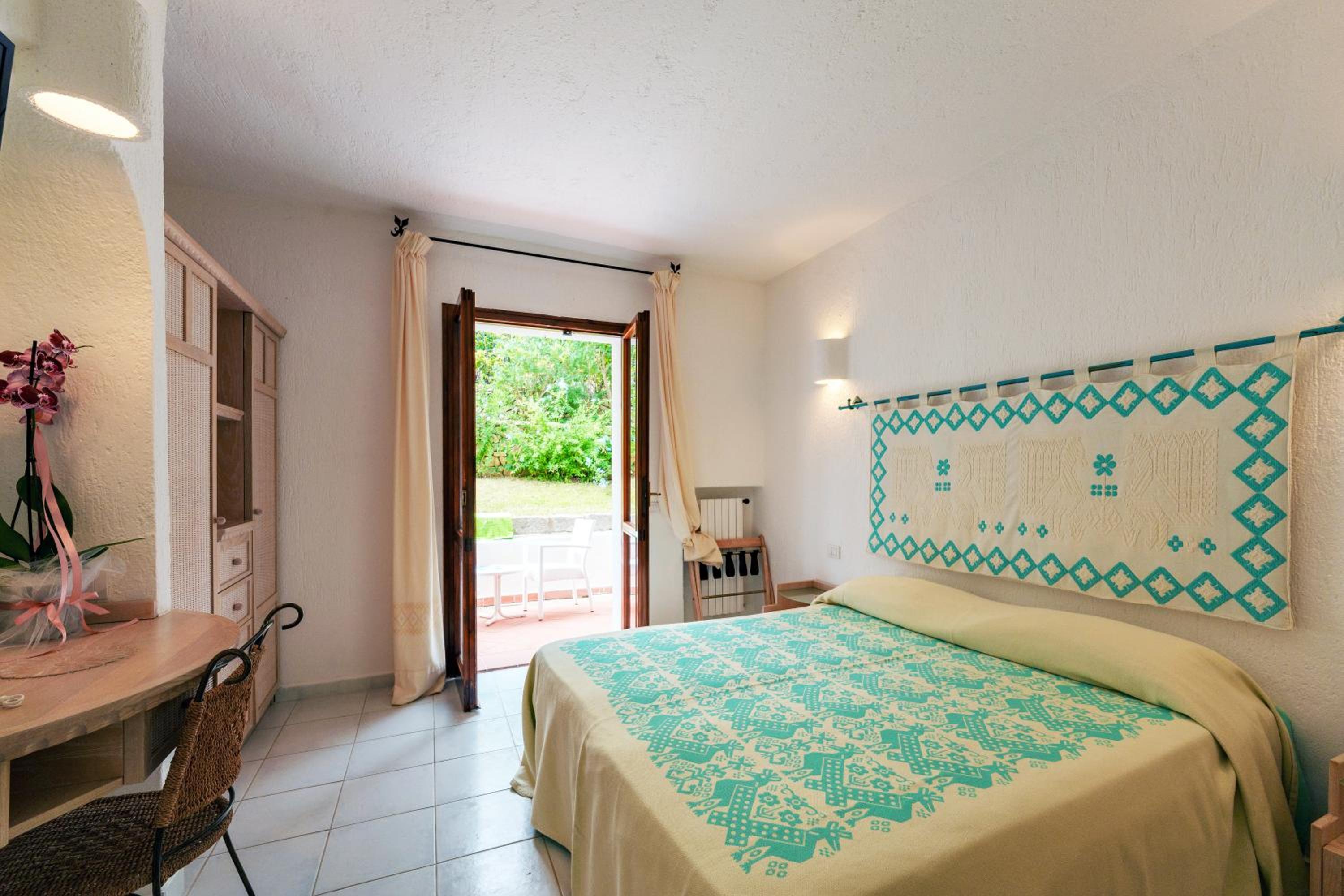 Double Room with Garden View