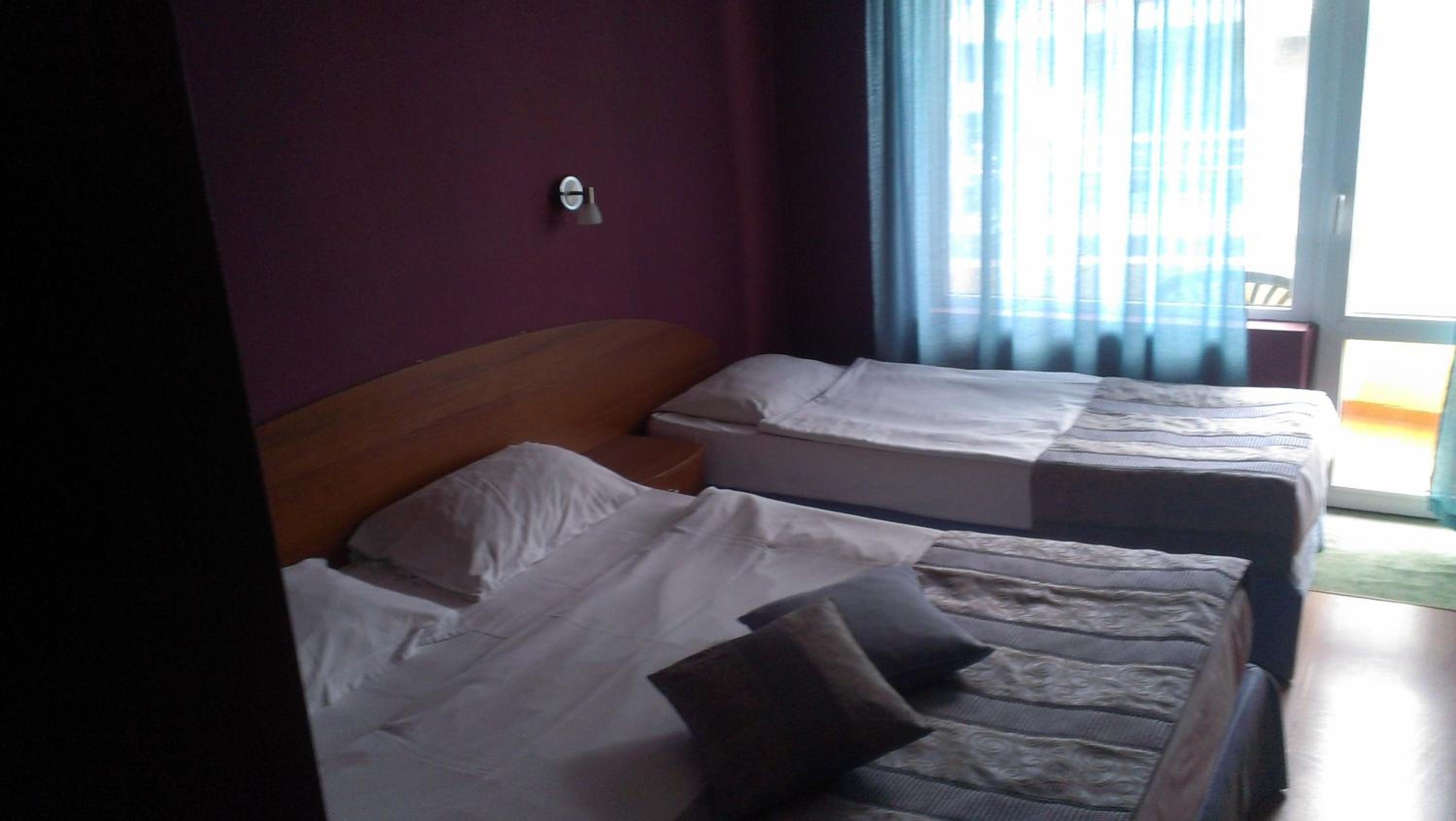 Double or Twin Room - Photo 15