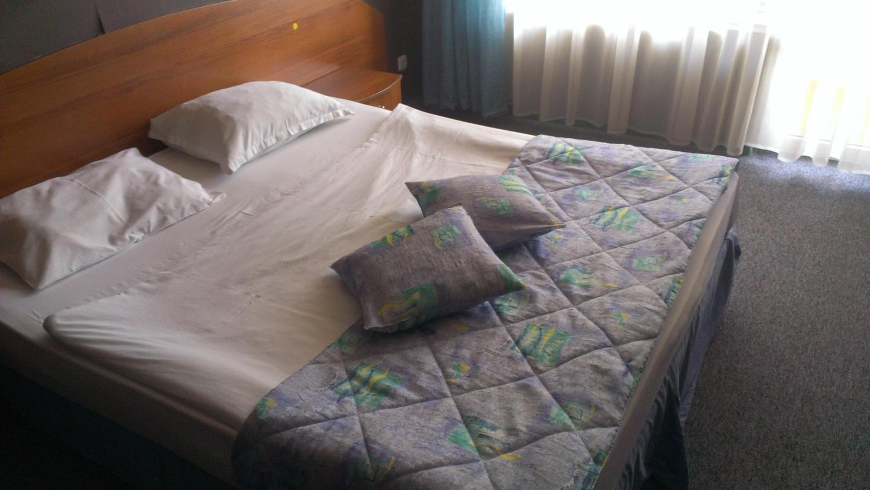 Double or Twin Room - Photo 7