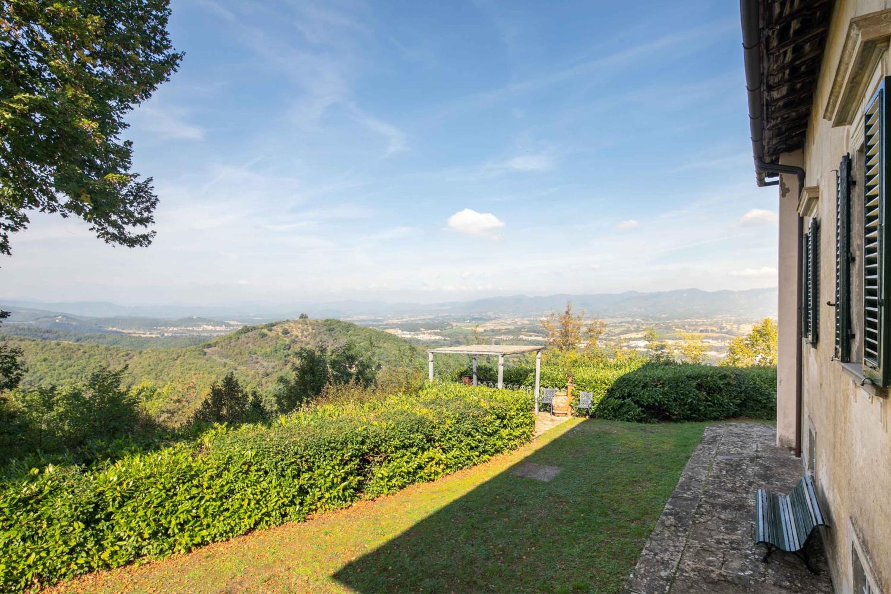 Villa with Private Pool photo 3
