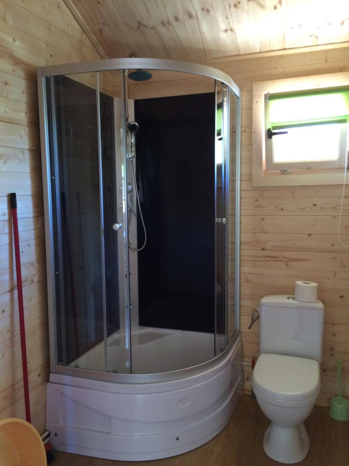 One-Bedroom Chalet - Photo 6