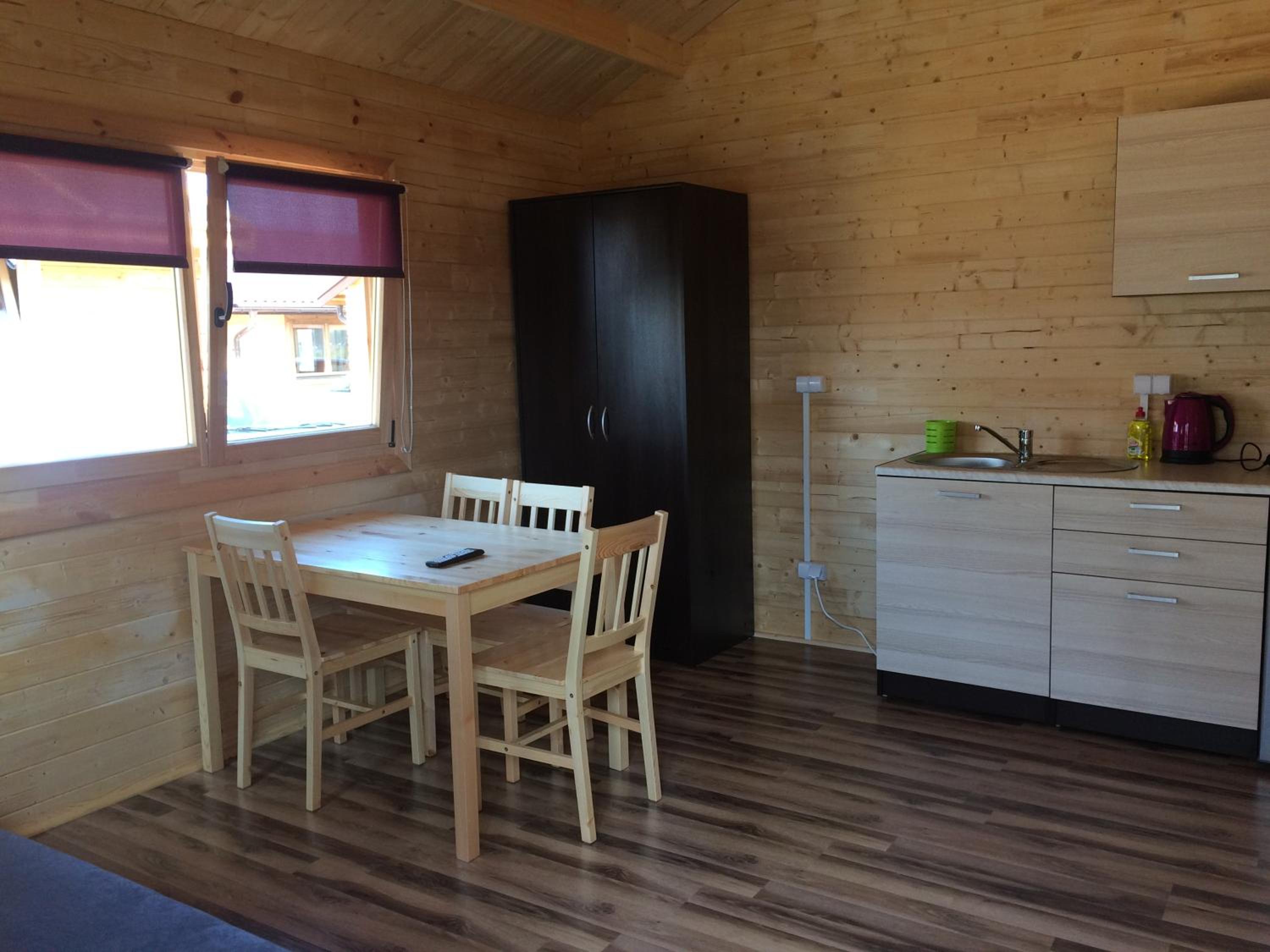 One-Bedroom Chalet - Photo 9