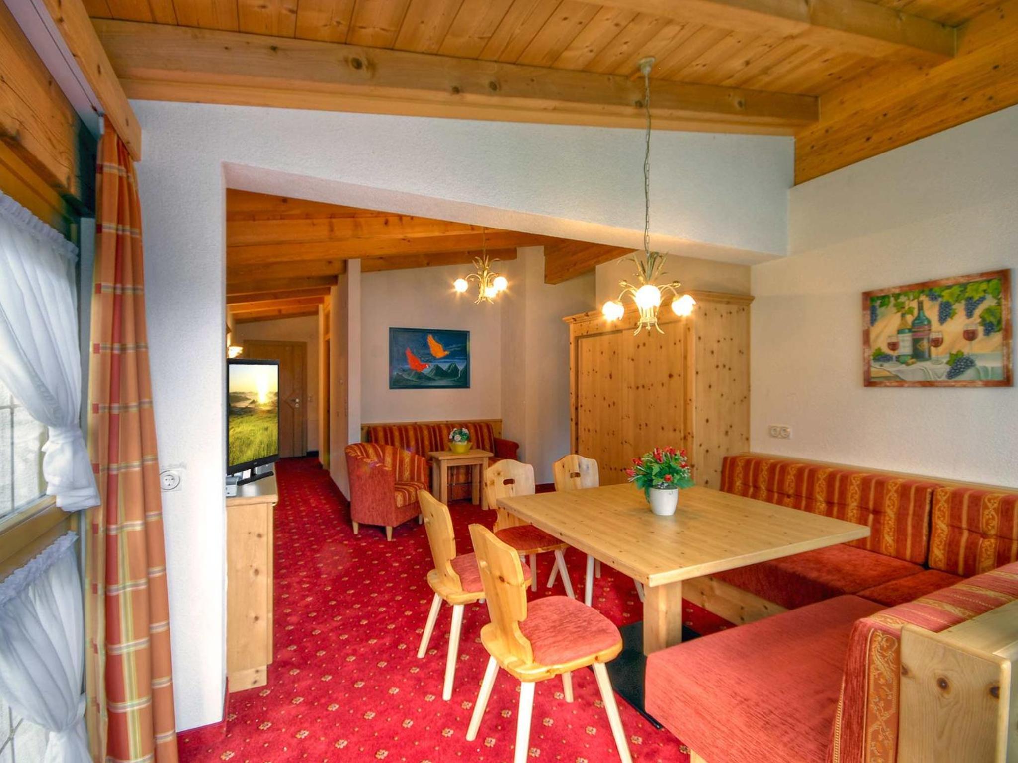 Three-Bedroom Suite - Penthouse photo 2