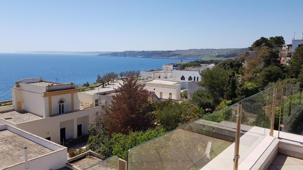 Apartment with Sea View - Photo 5