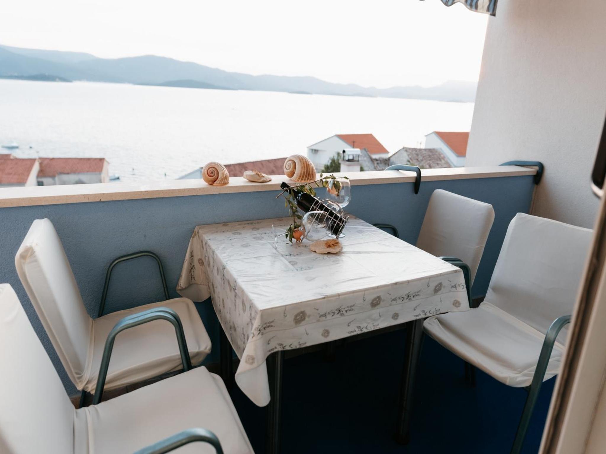One Bedroom Apartment with Balcony and Sea View - Photo 20
