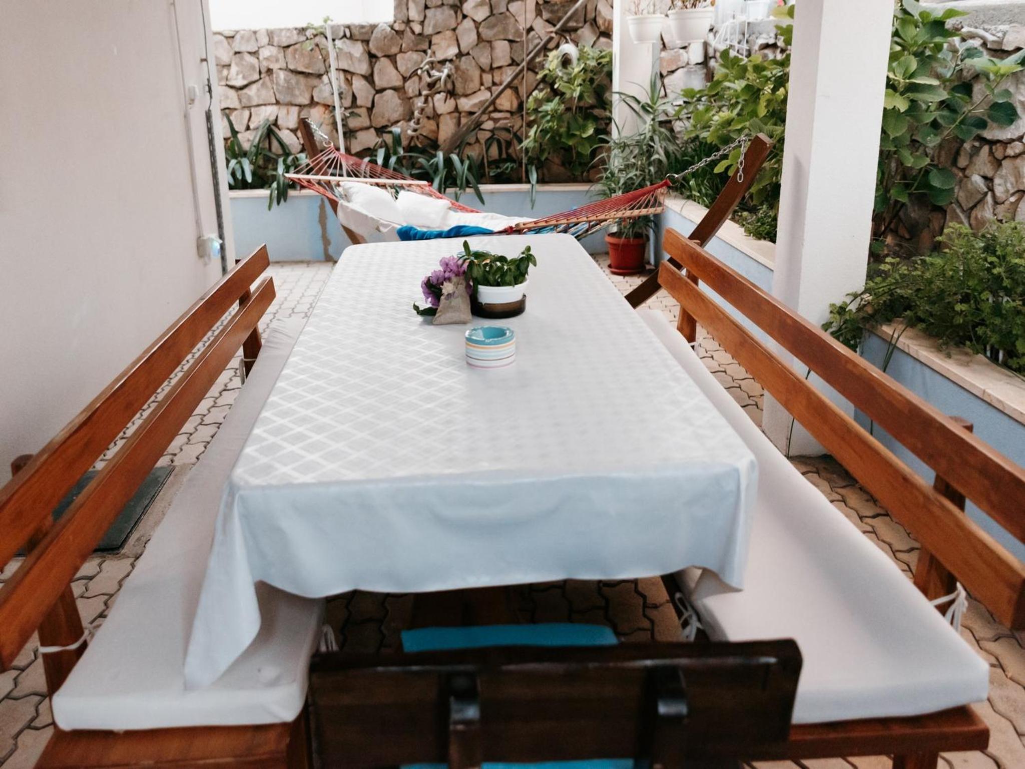 One Bedroom Apartment with Terrace - Photo 9