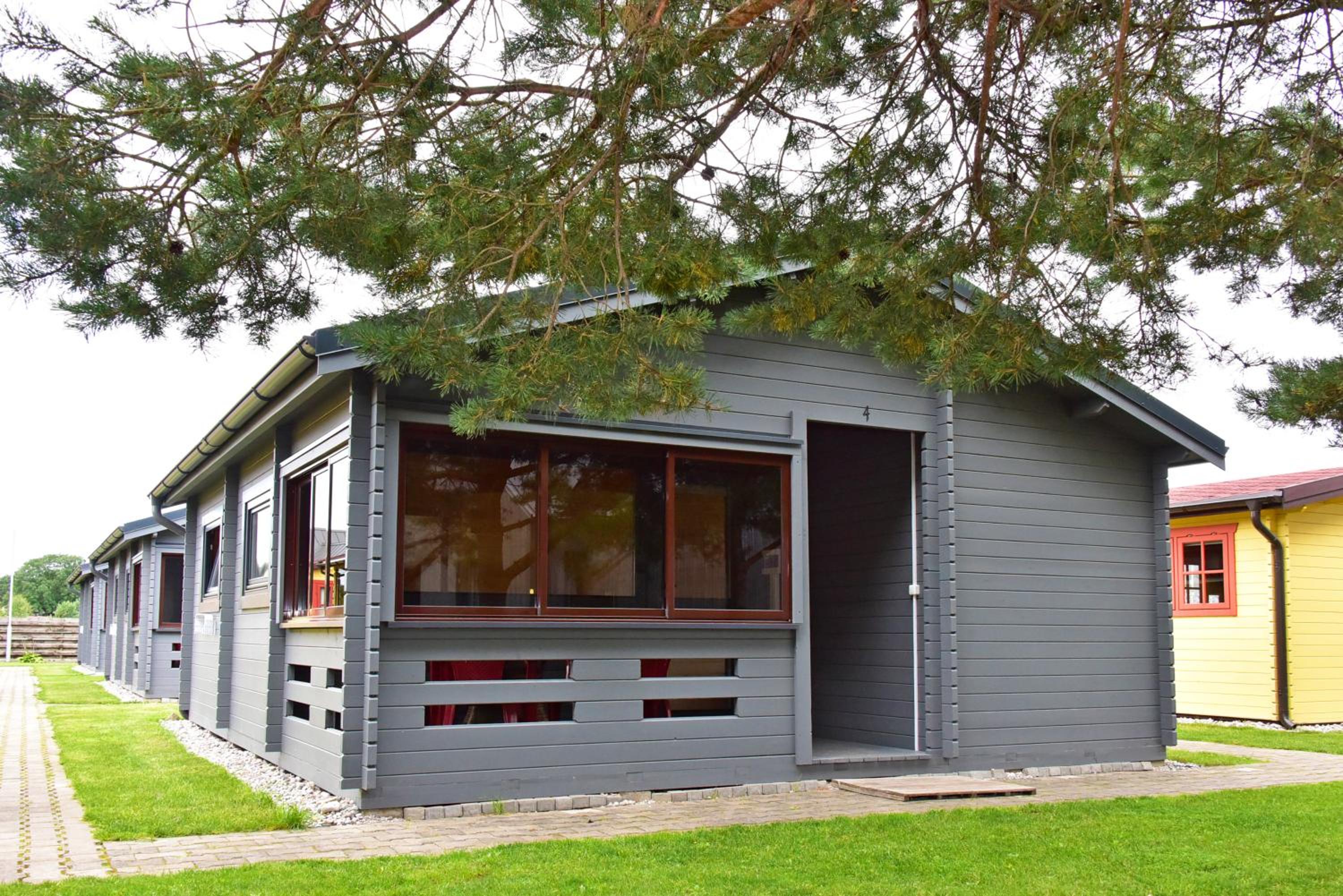 Two-Bedroom House - Photo 7