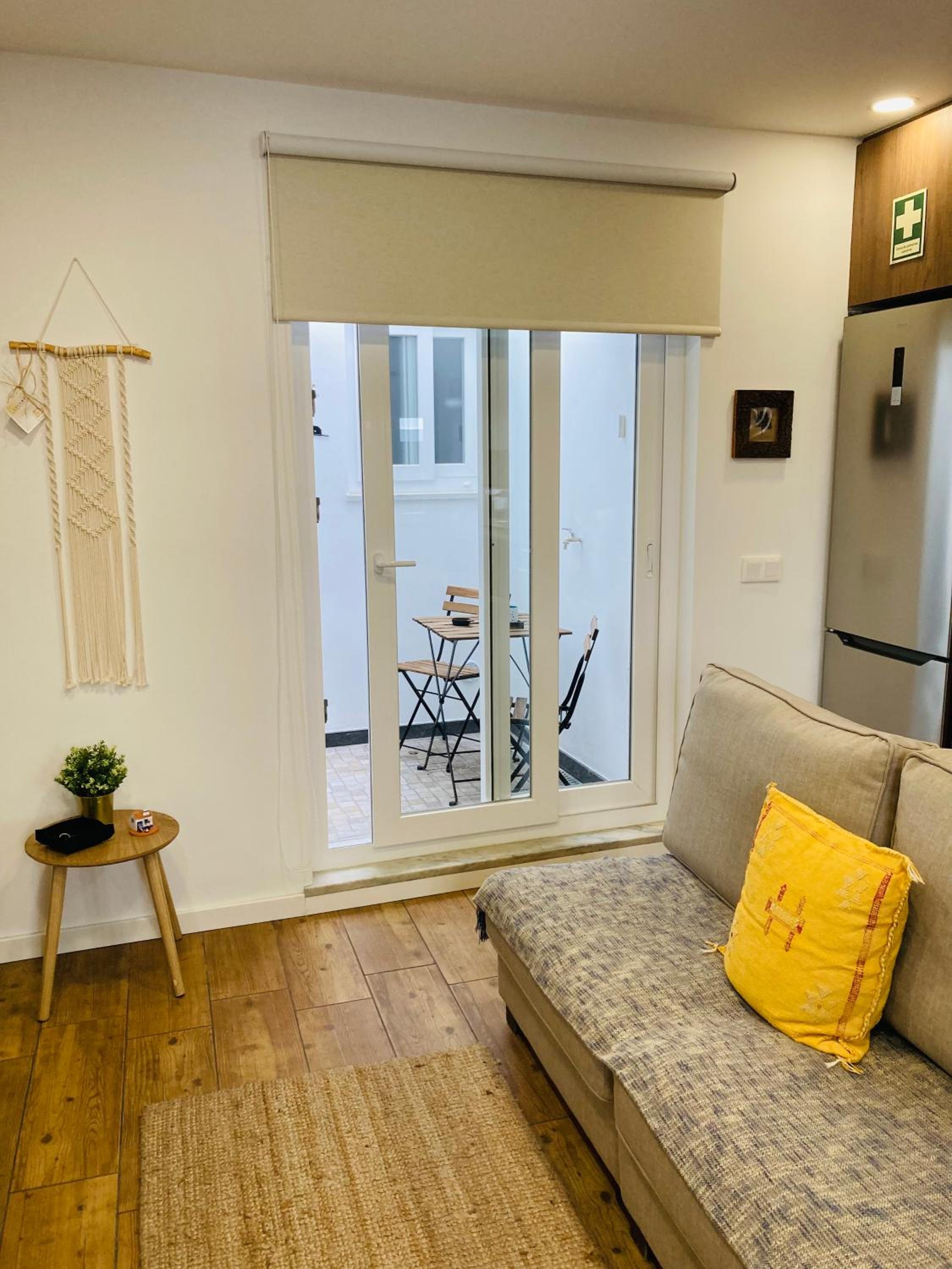 One-Bedroom Apartment - Photo 1