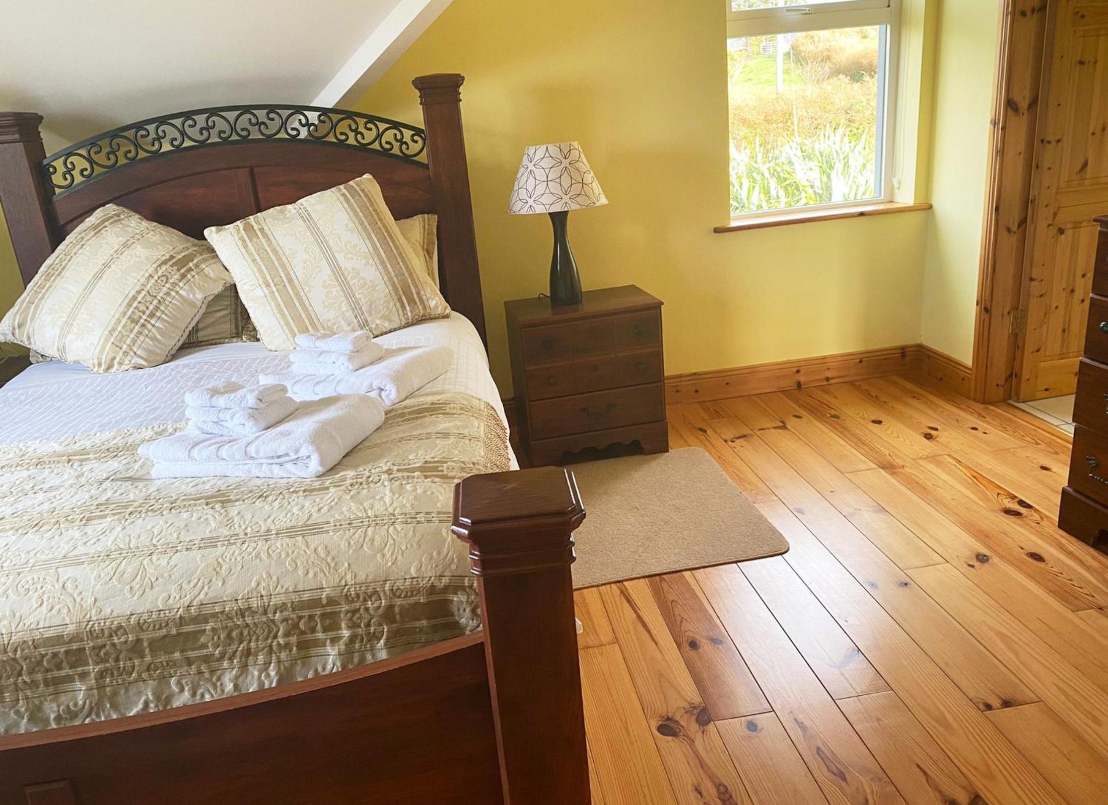 Four-Bedroom House photo 2