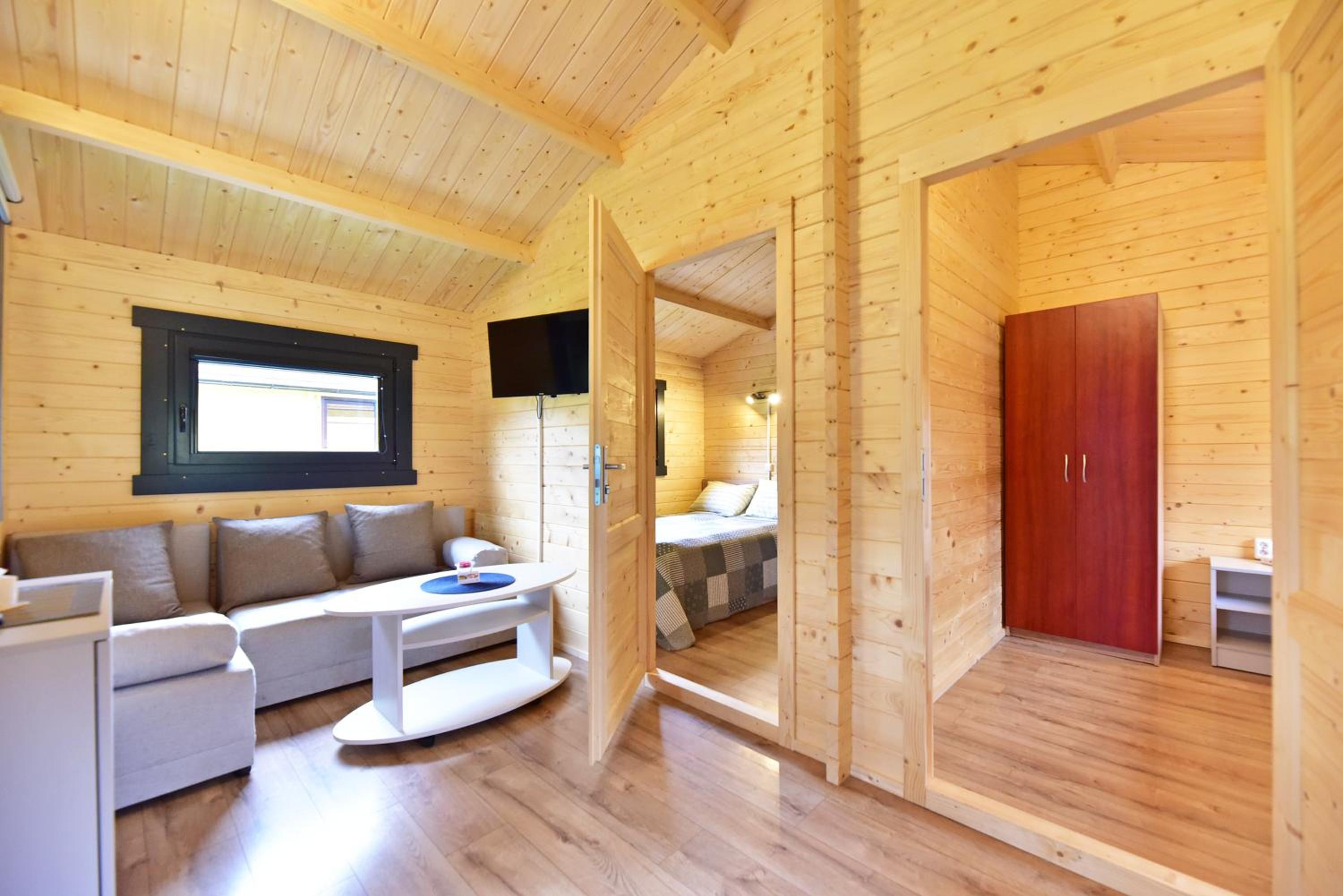 Two-Bedroom House - Photo 10