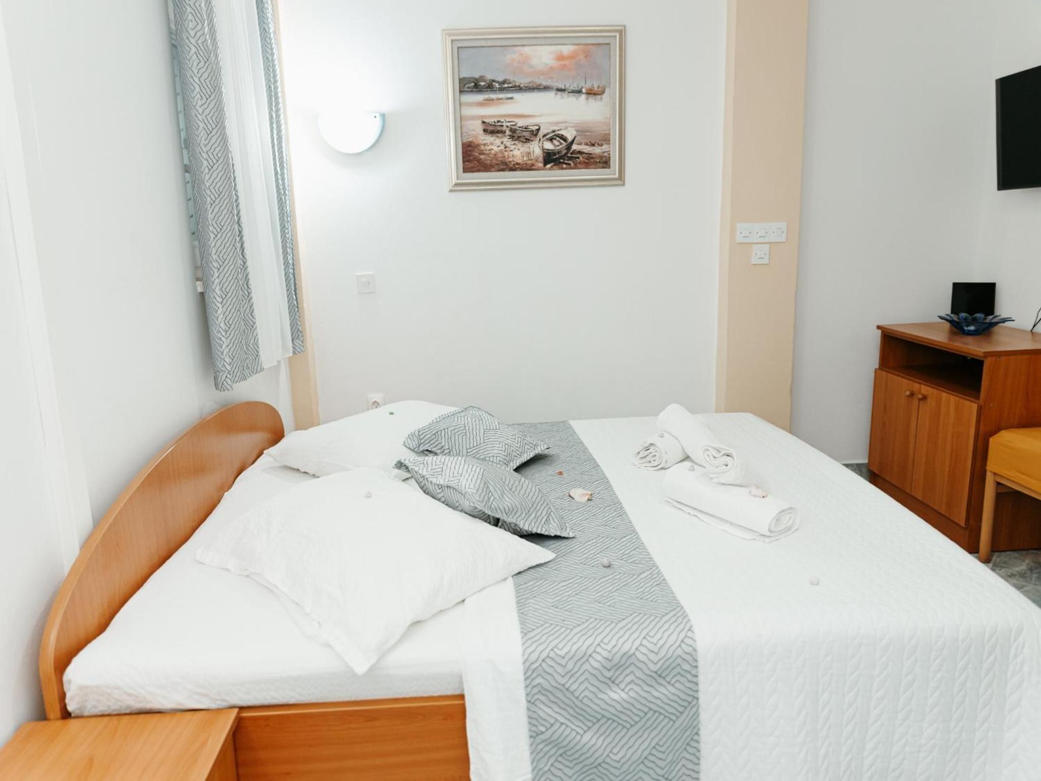 One Bedroom Apartment with Balcony and Sea View - Photo 29