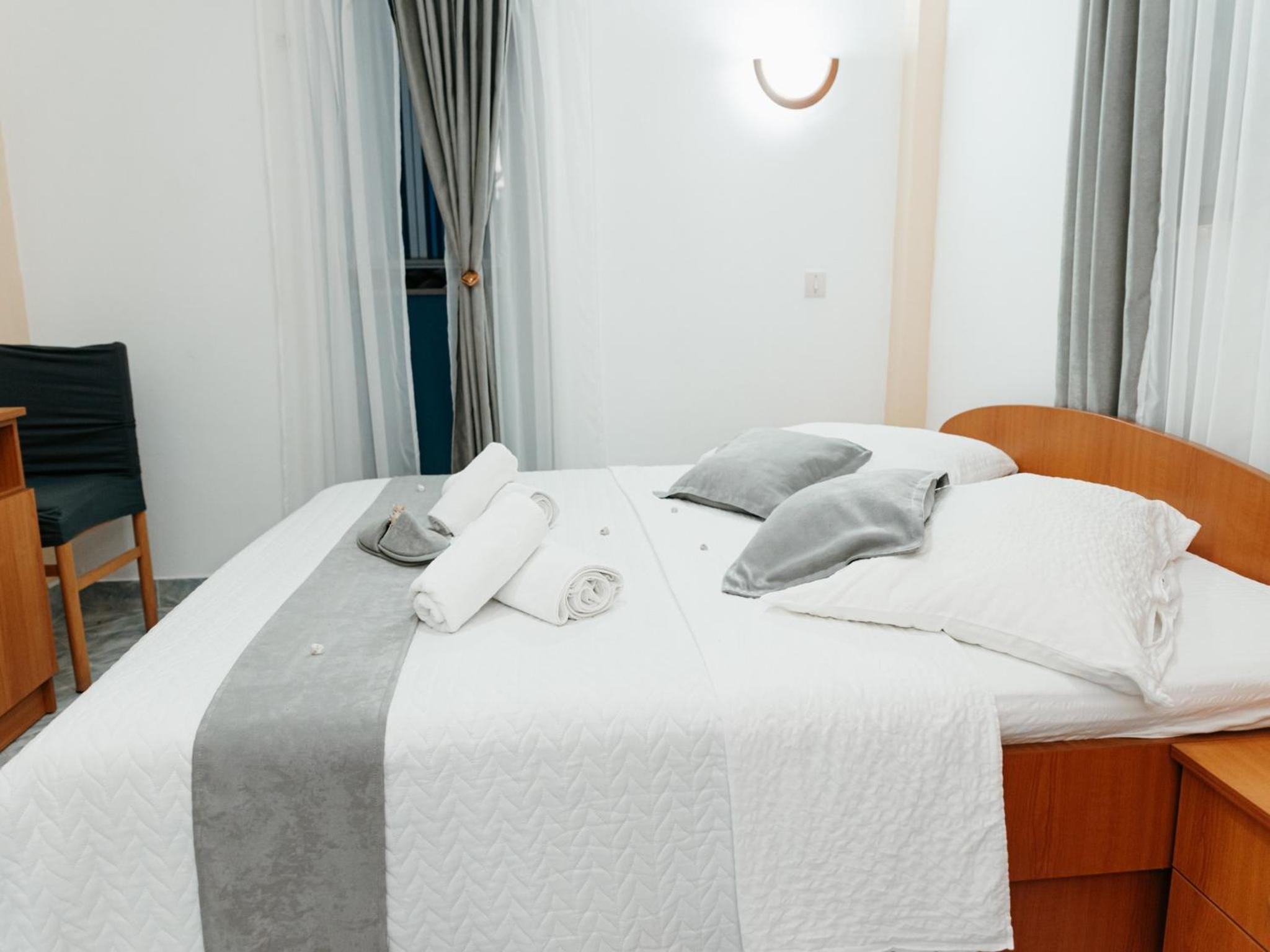 One Bedroom Apartment with Balcony - Photo 39