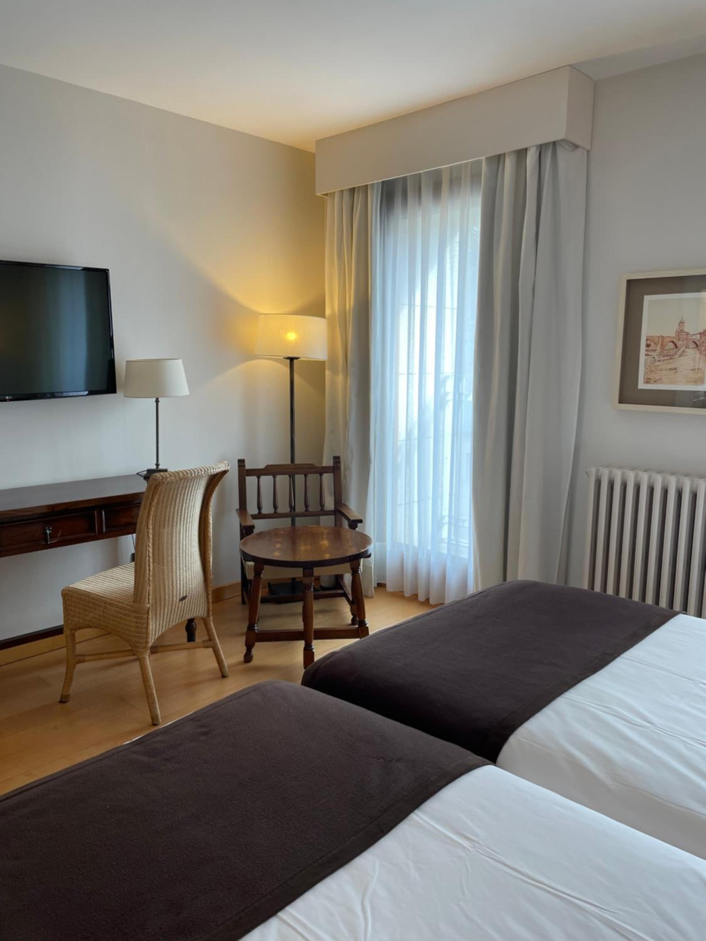 Standard Double Room - Photo 4
