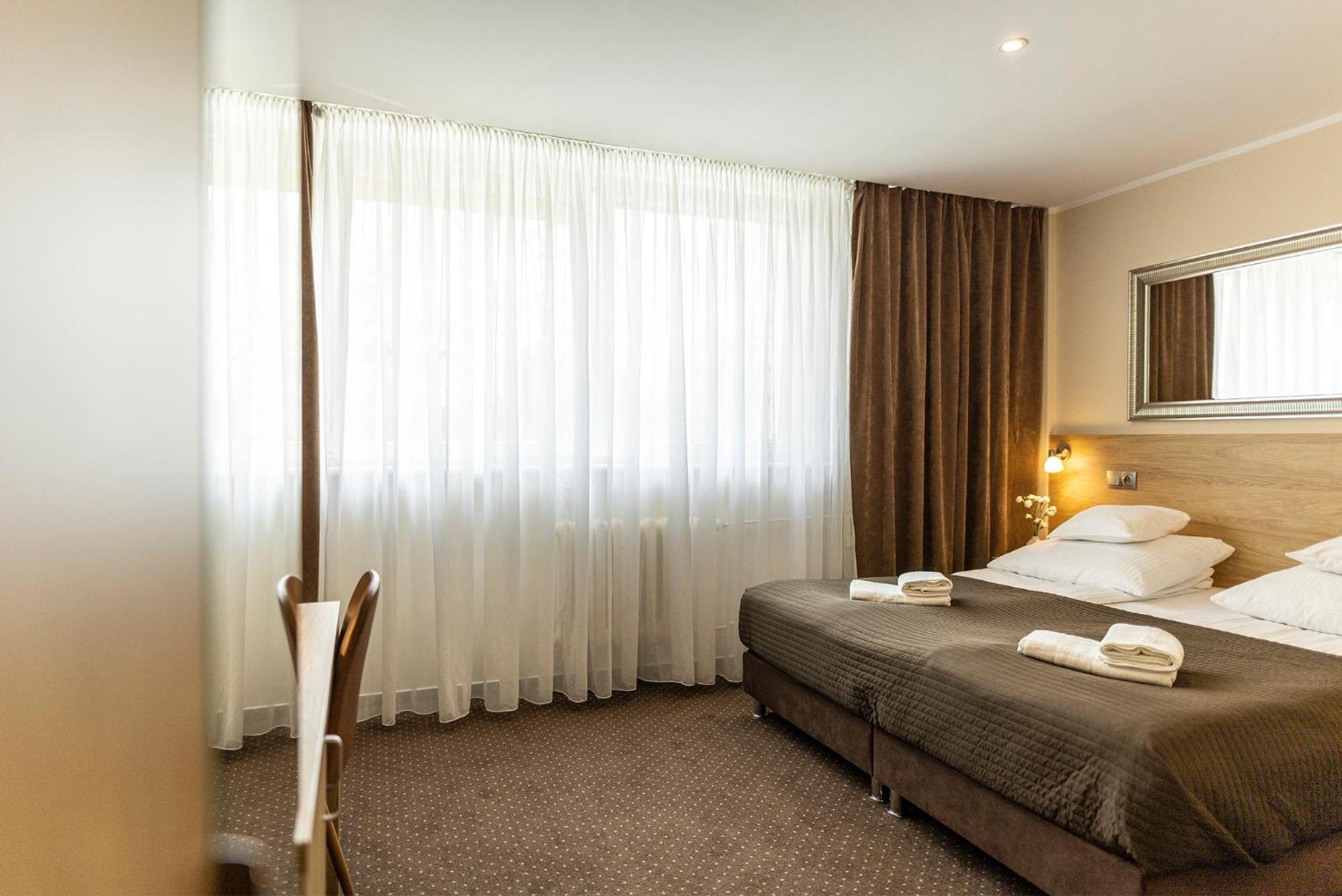 Economy Double Room photo 1