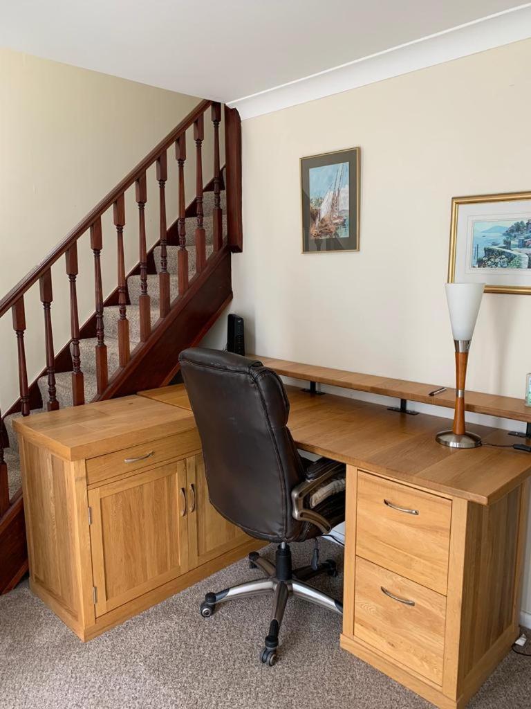 Four-Bedroom House photo 2